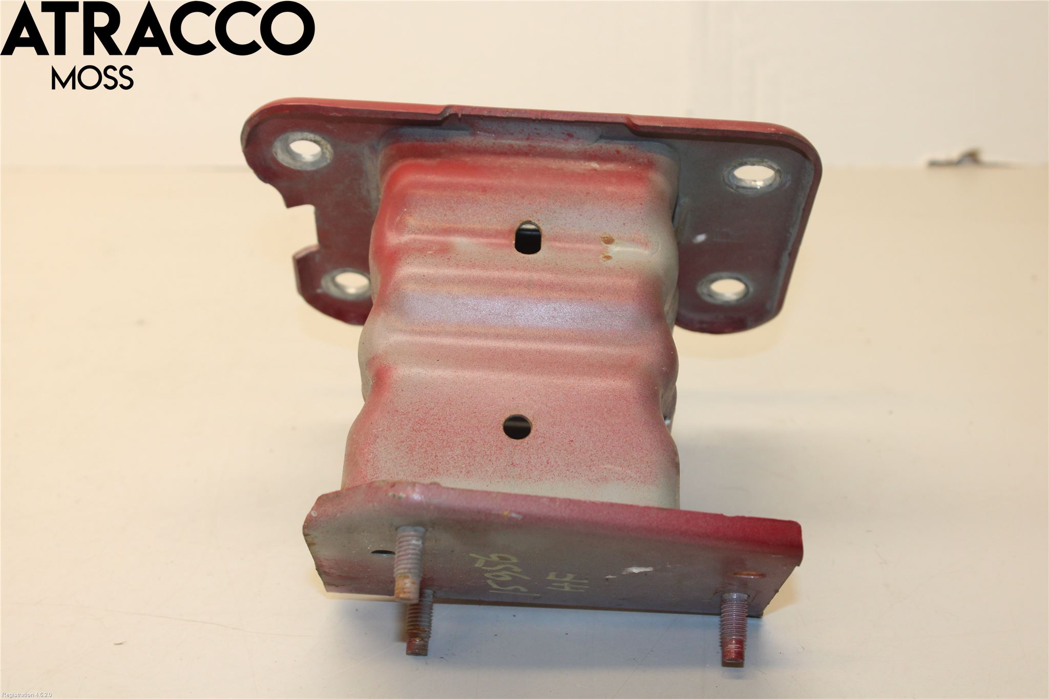 Nissan QASHQAI 14-17 Støtfanger Foran Feste