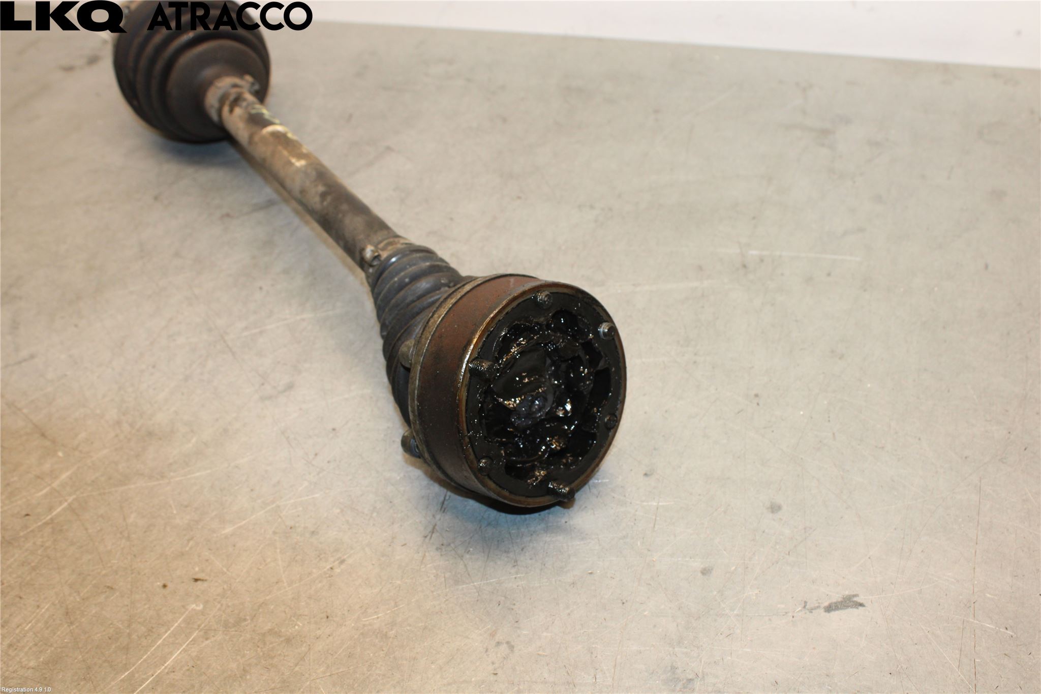 Skoda YETI Drivaksel Foran Kompl Venstre