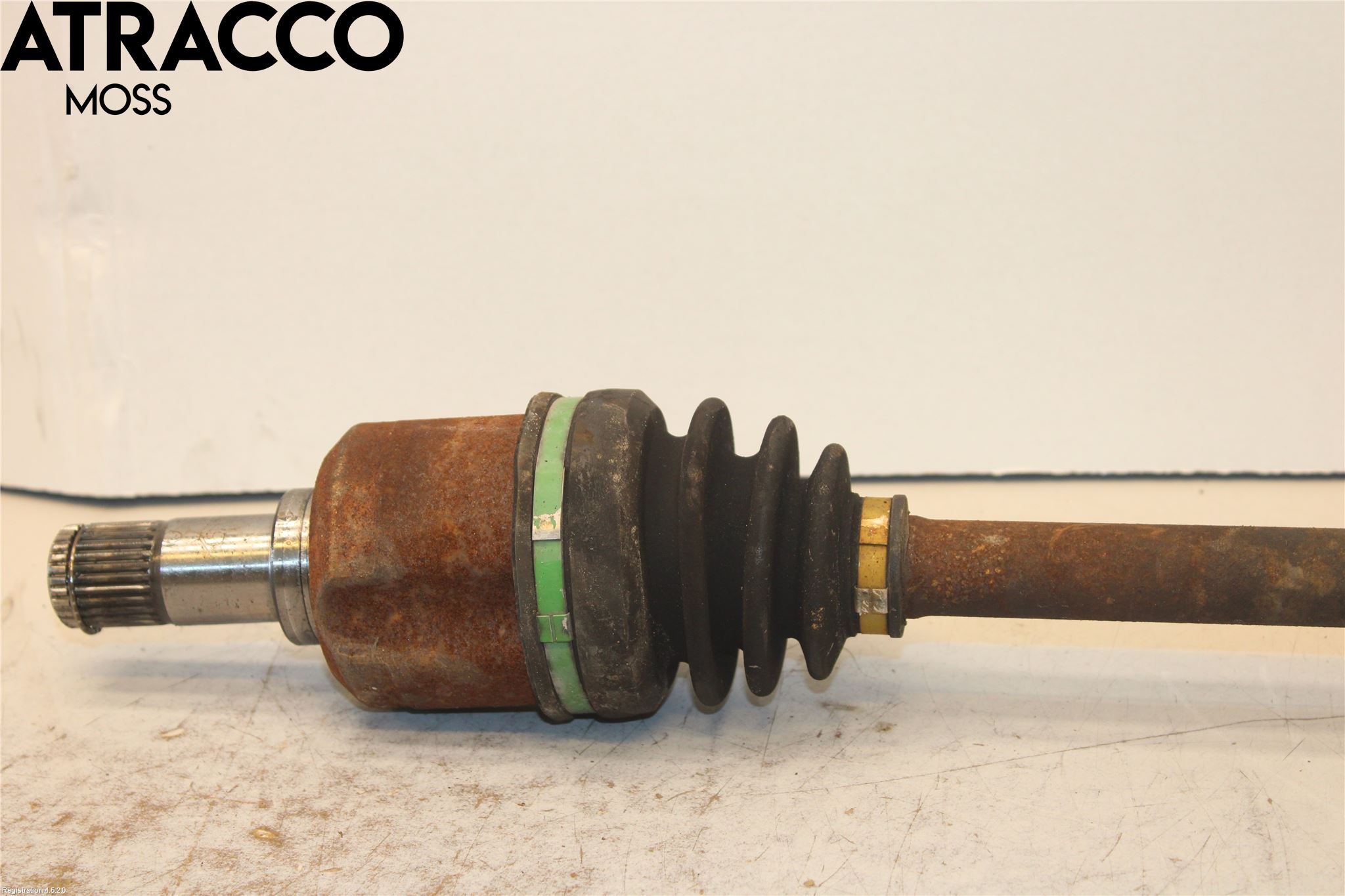 Mitsubishi OUTLANDER 13-21 Drivaksel Foran Kompl Venstre