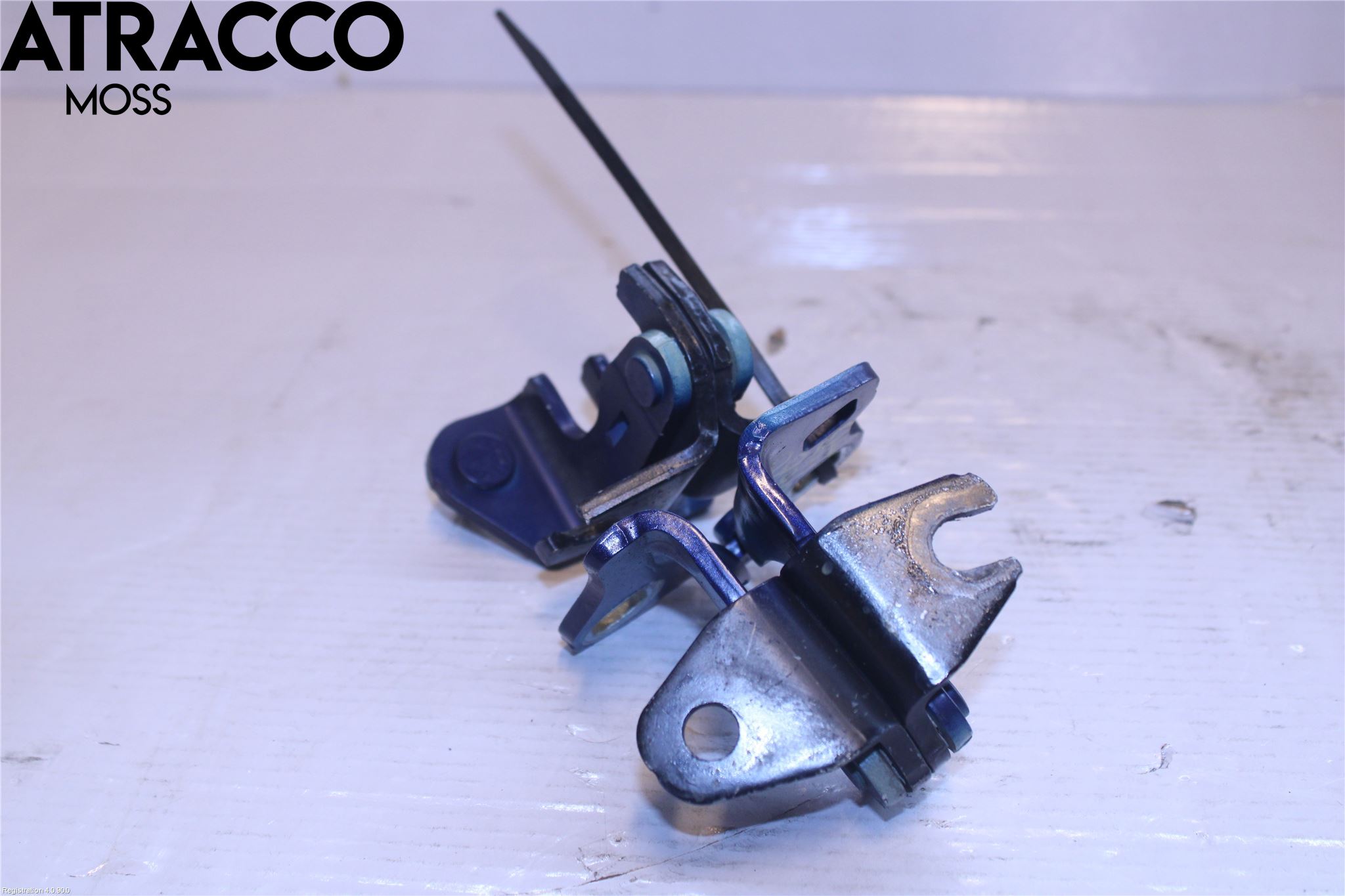 Tesla MODEL 3 17- Dørhengsel