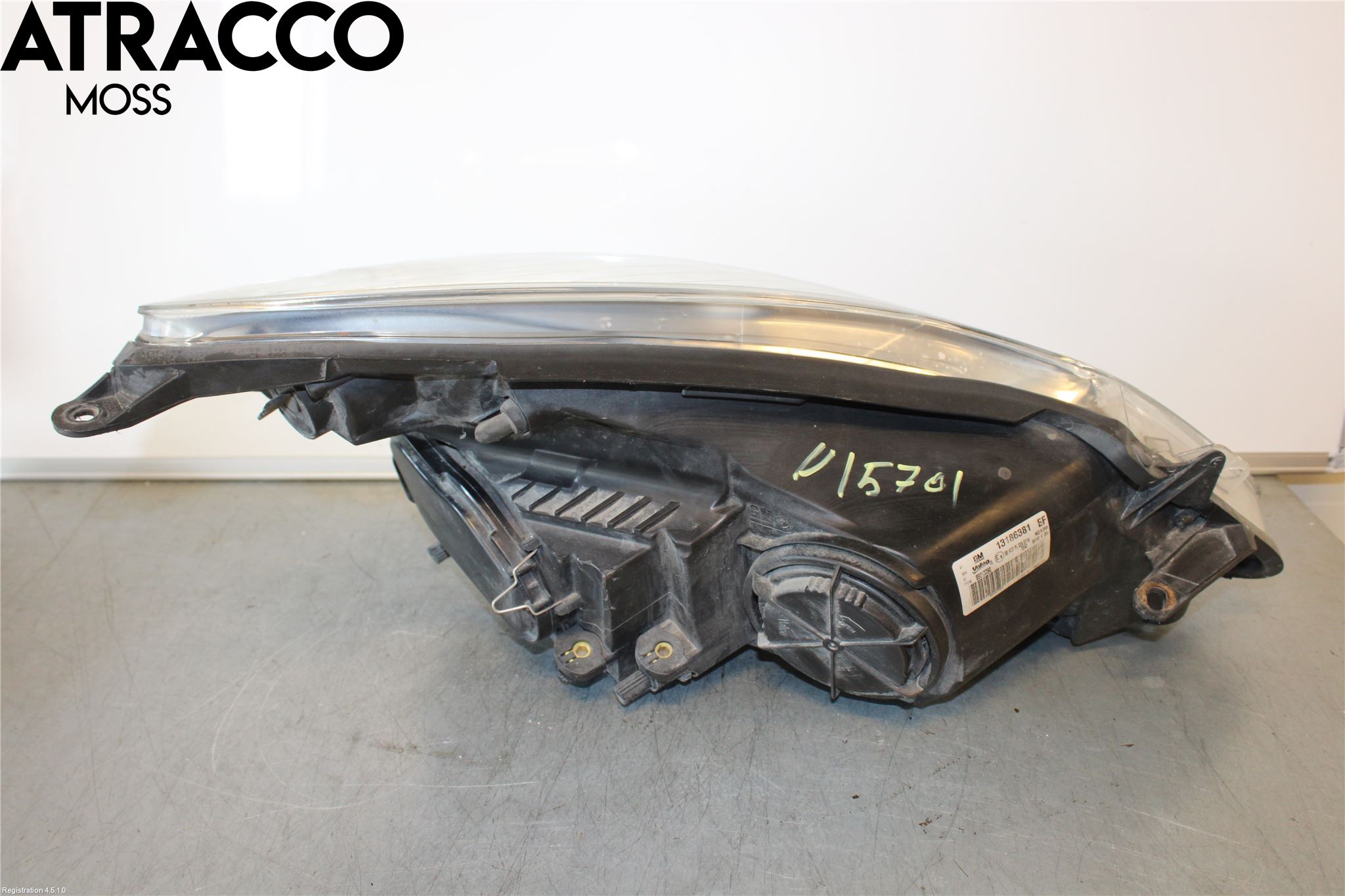 Opel CORSA D 07-14 Frontlykt Venstre