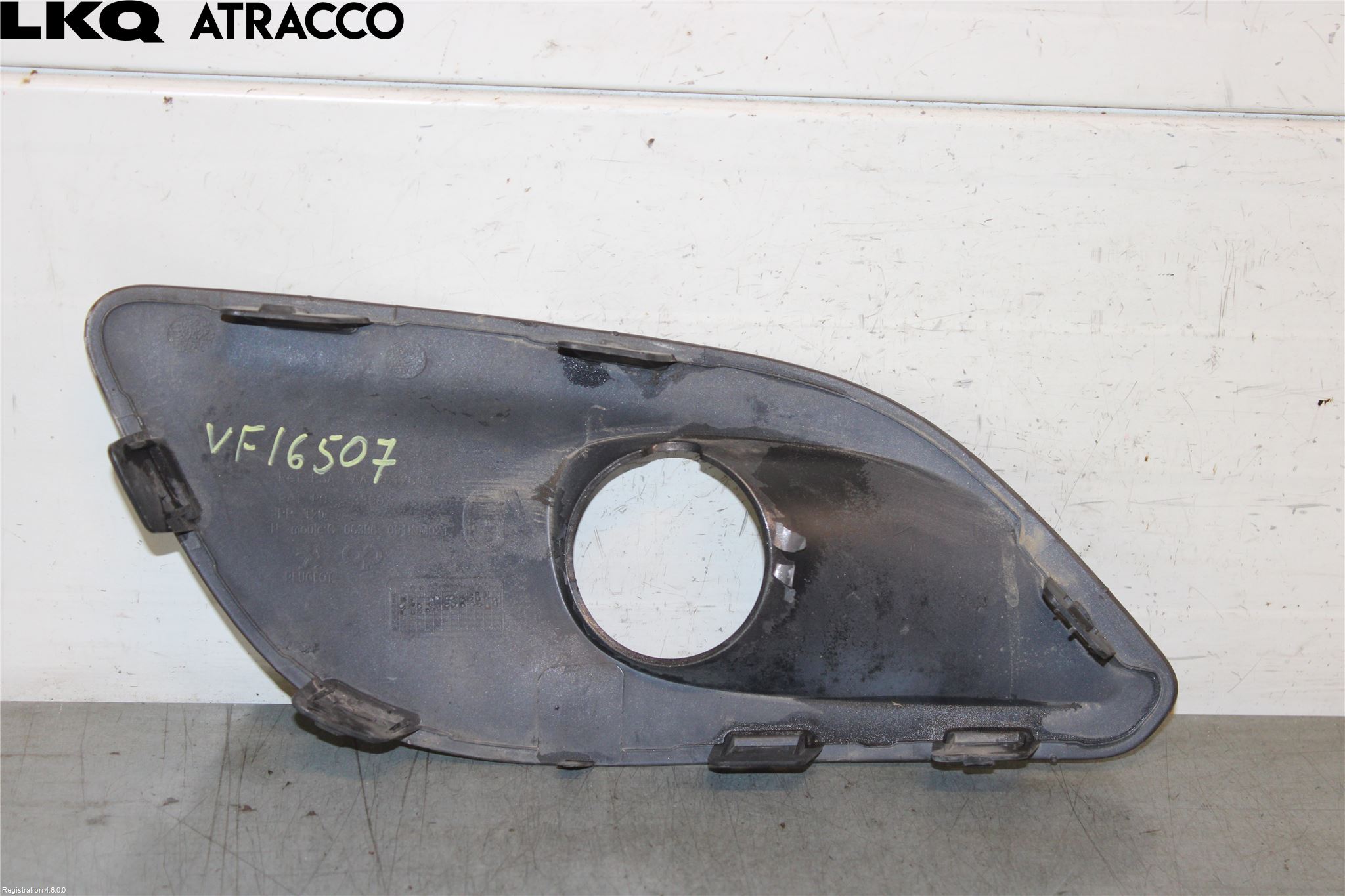 Peugeot 308 14-21 Frontlykt Kurve-Tåkelys Ramme