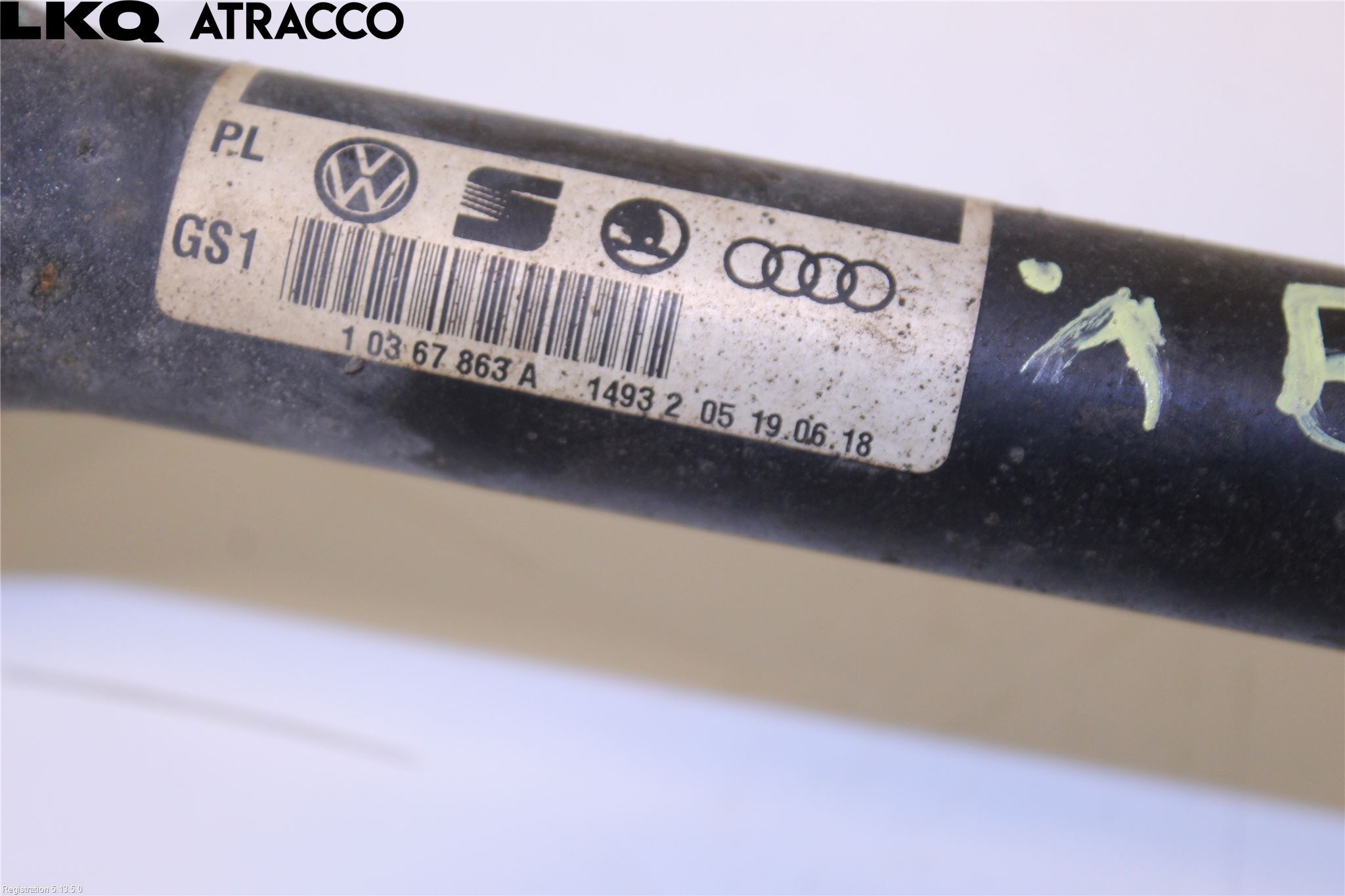 Volkswagen VW TRANSP/CARAVELLE (T6) 16-22 Drivaksel Foran Kompl Venstre