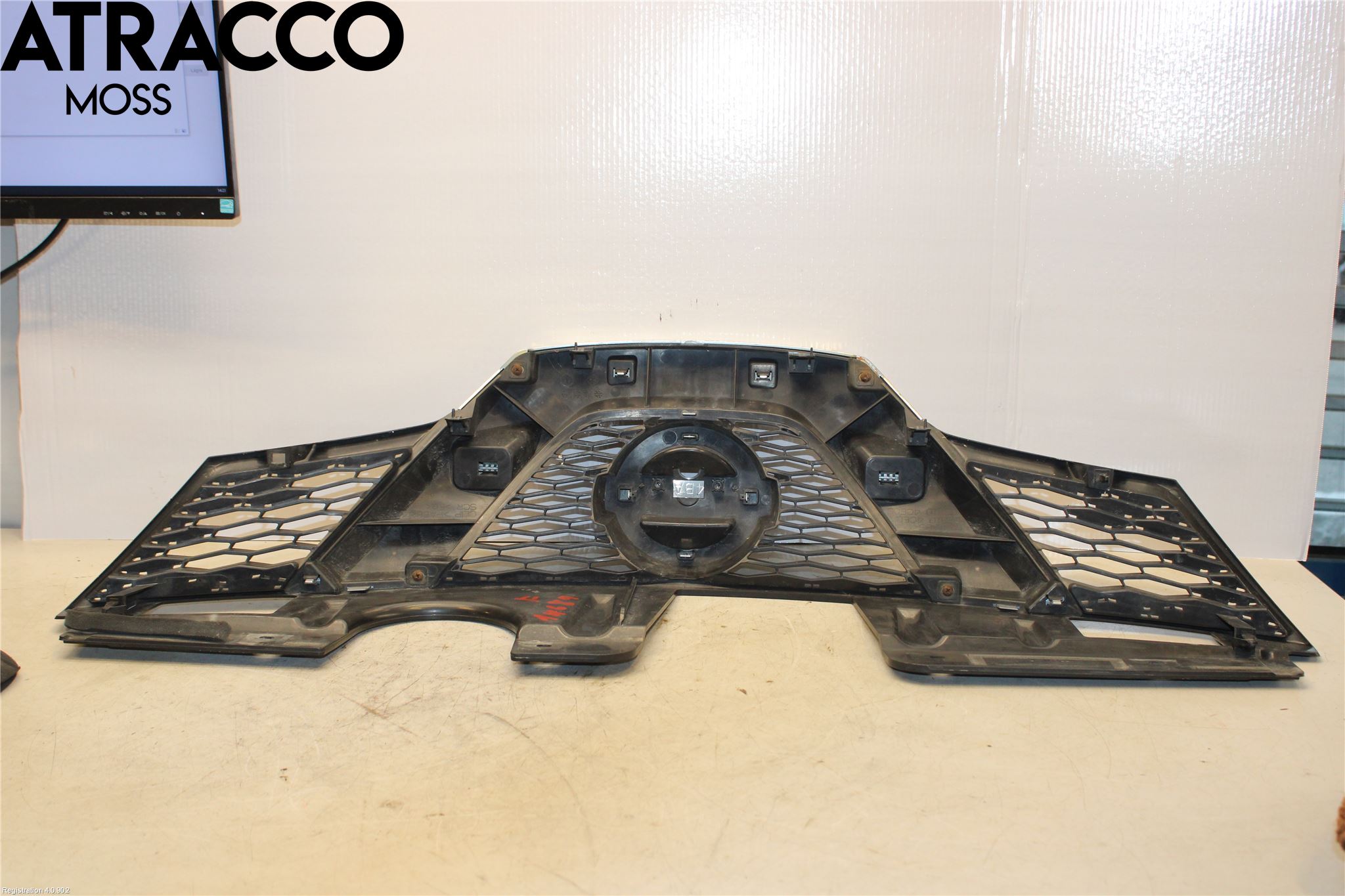 Nissan X-TRAIL 14-21 Grill Komplett