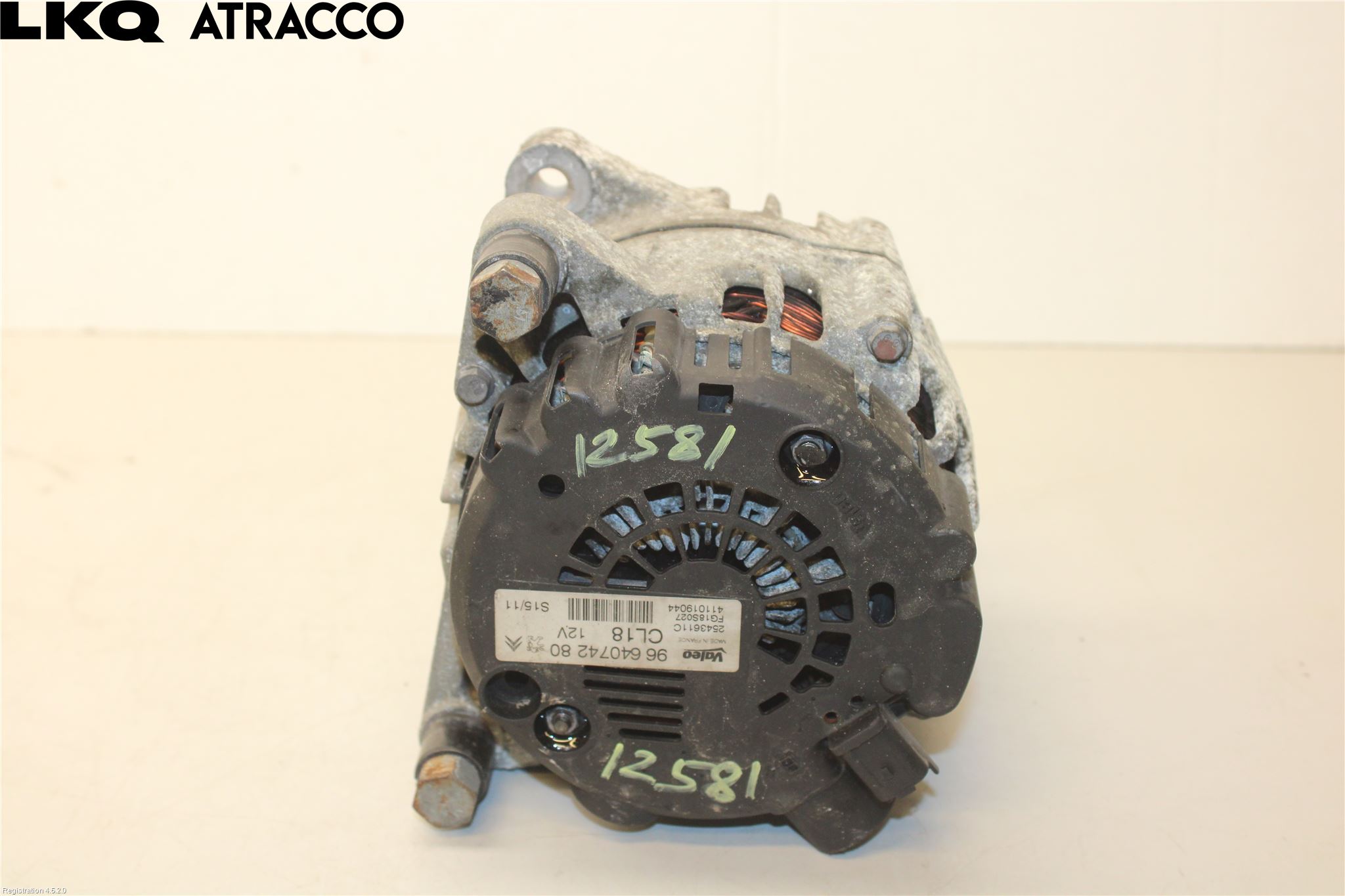 Peugeot 5008 10-16 Dynamo