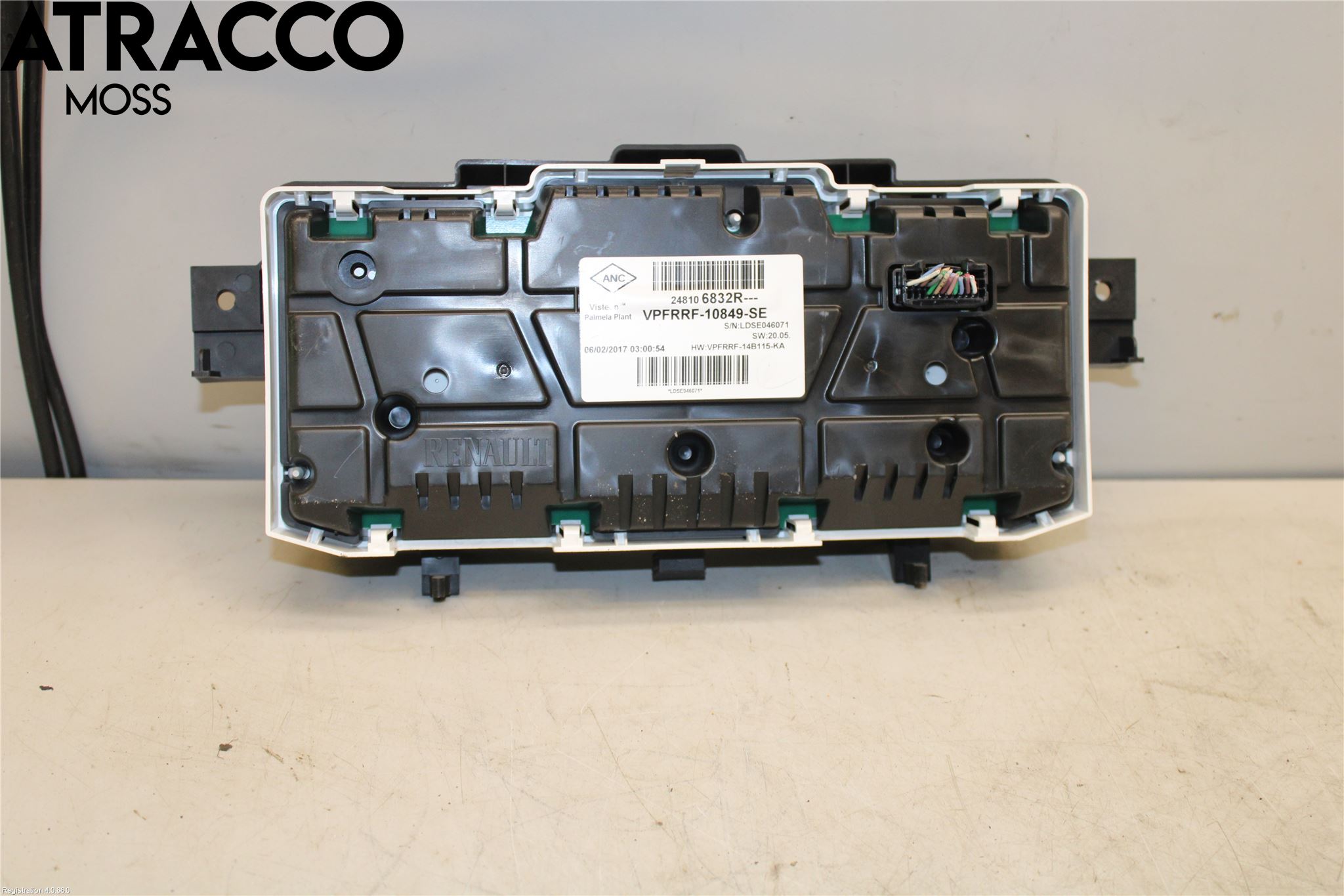 Renault TRAFIC/E-TECH 15- Instr Kombinert