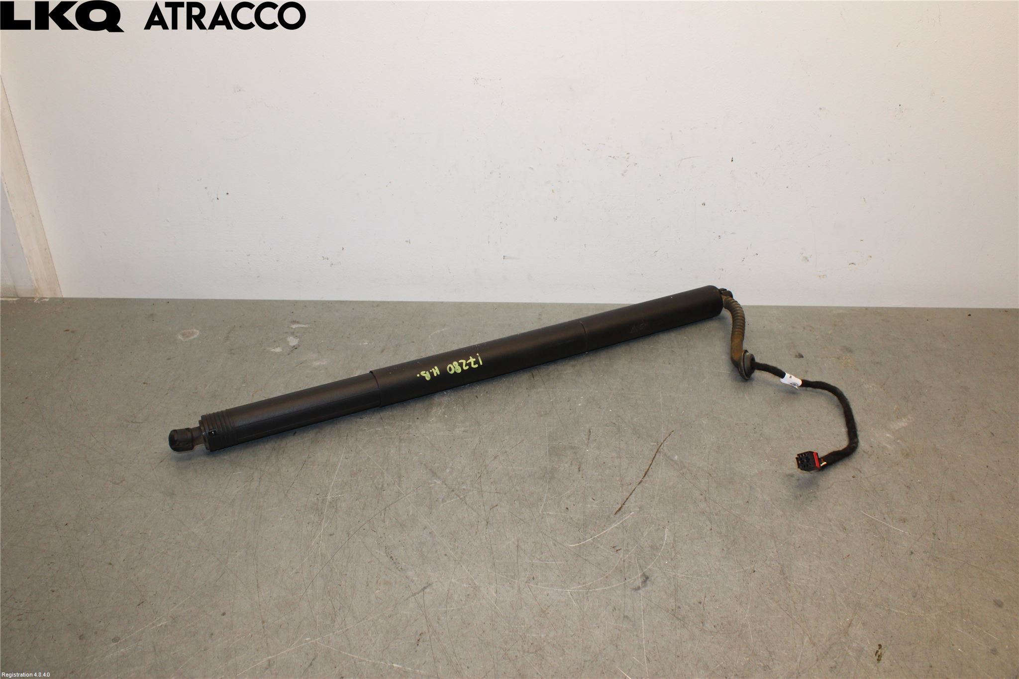 Volkswagen VW PASSAT 15-19 Bakluke Demper-Gassfjær