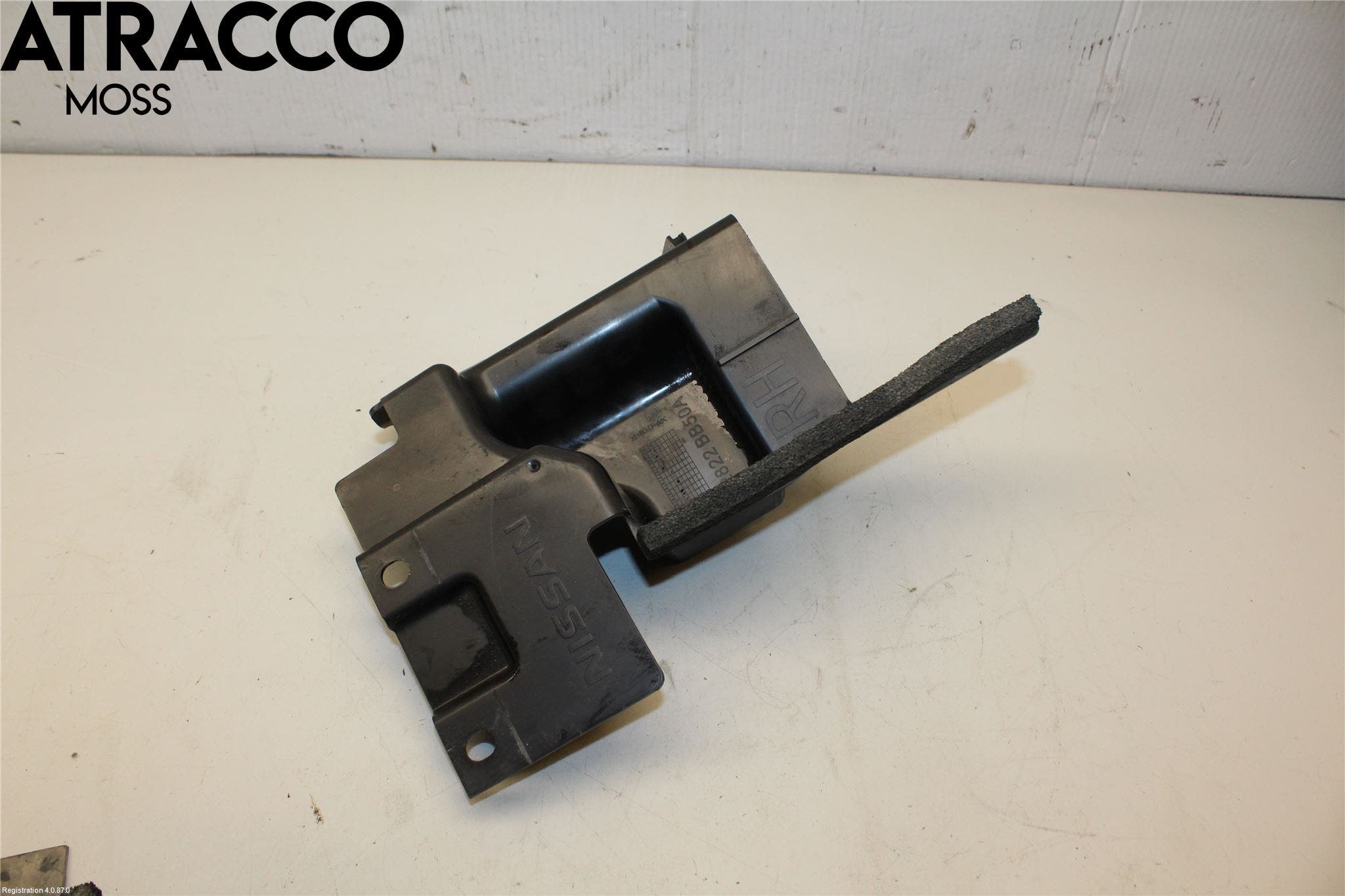 Nissan QASHQAI+2 10-14 Luftstyring Front