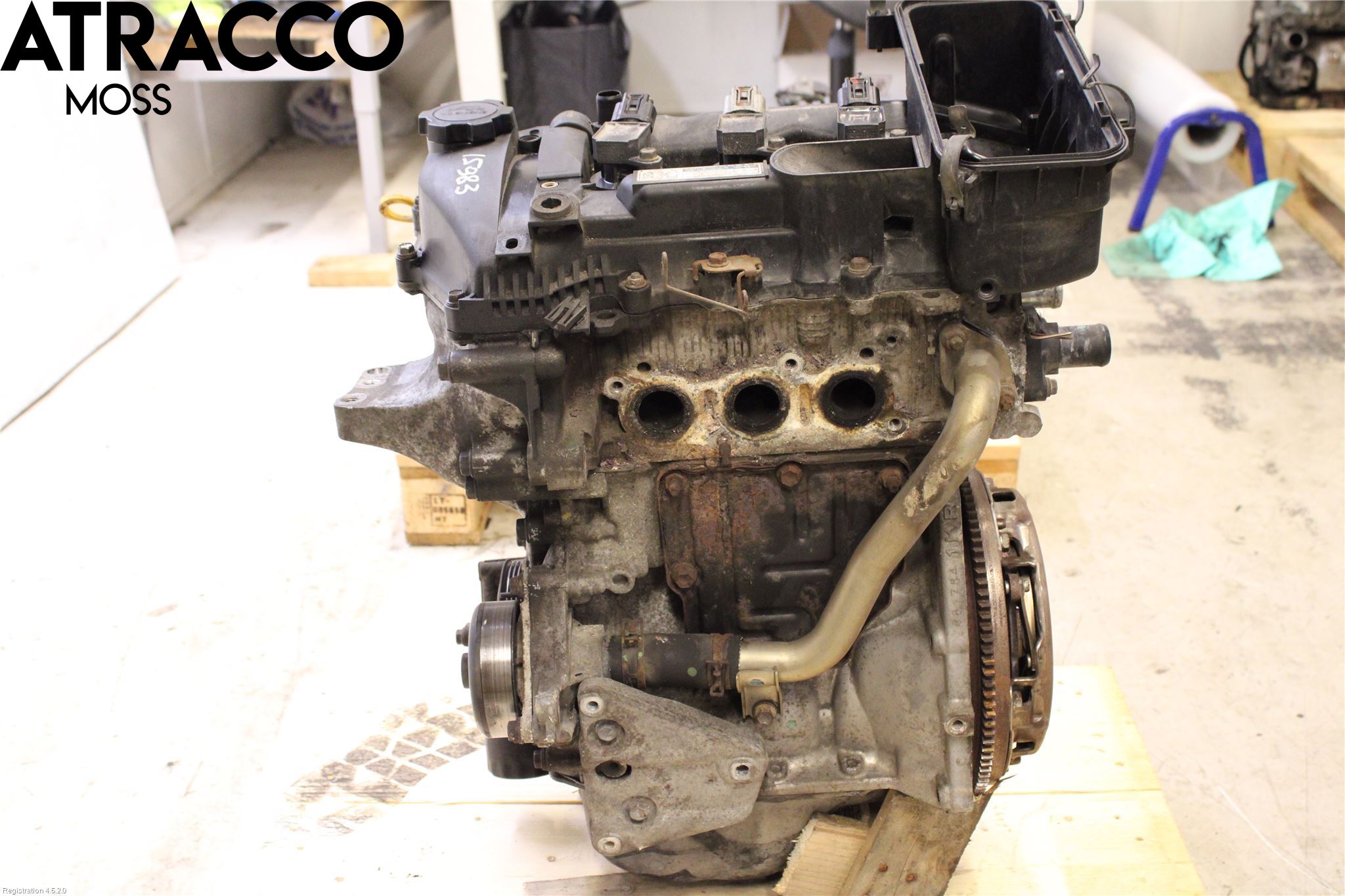 Peugeot 107 Motor Bensin