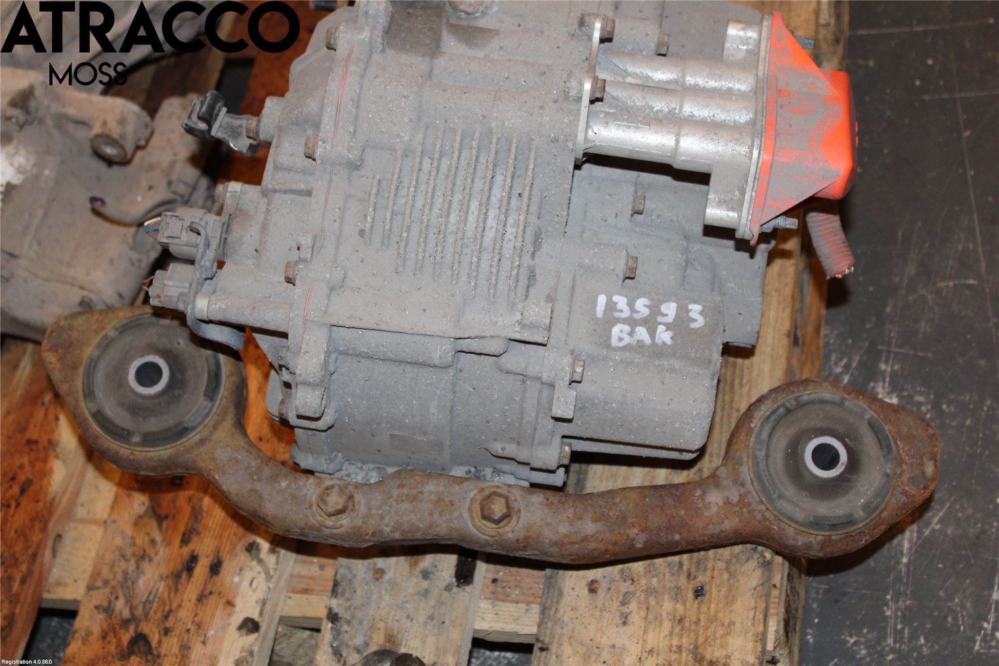 Toyota RAV4 13-18 Navgir Elektrisk