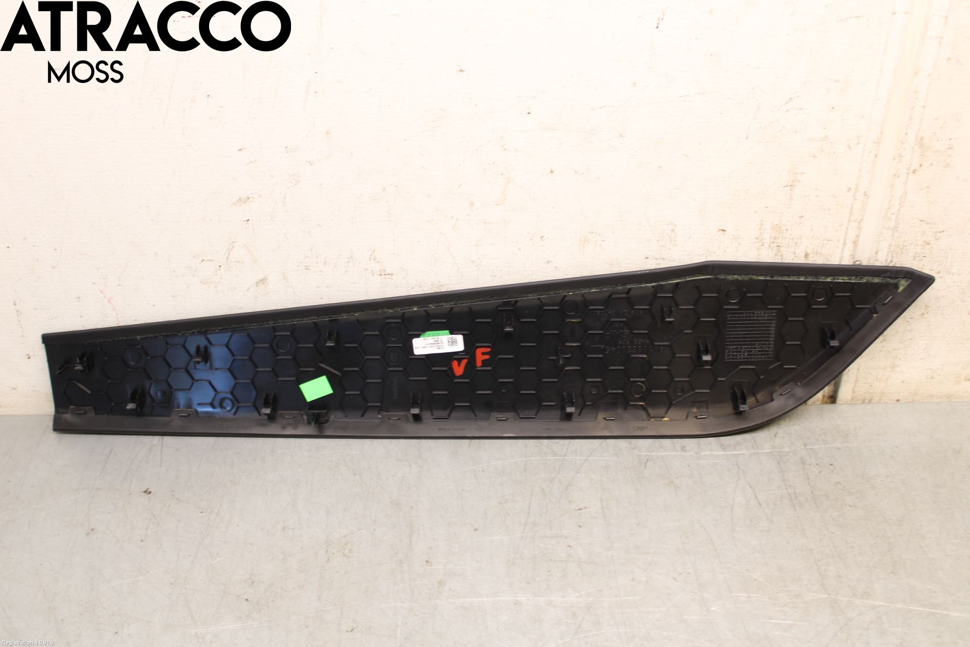 Porsche TAYCAN 20- Innr Sidetrekk-Deksel