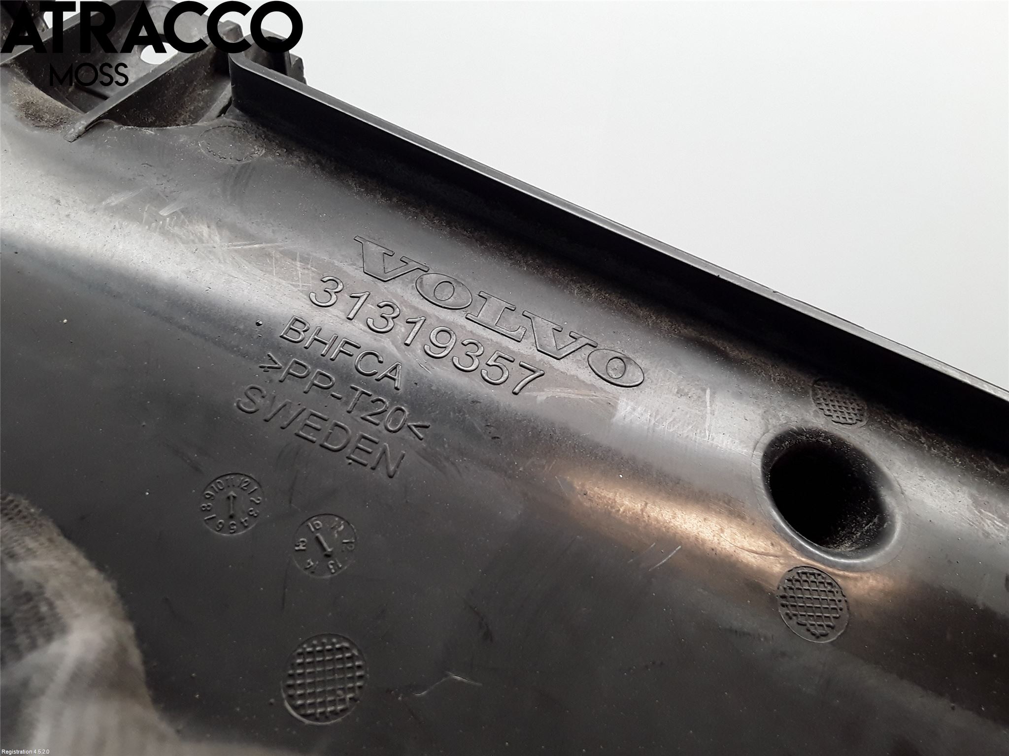 Volvo V40 12-19 Luftstyring Front