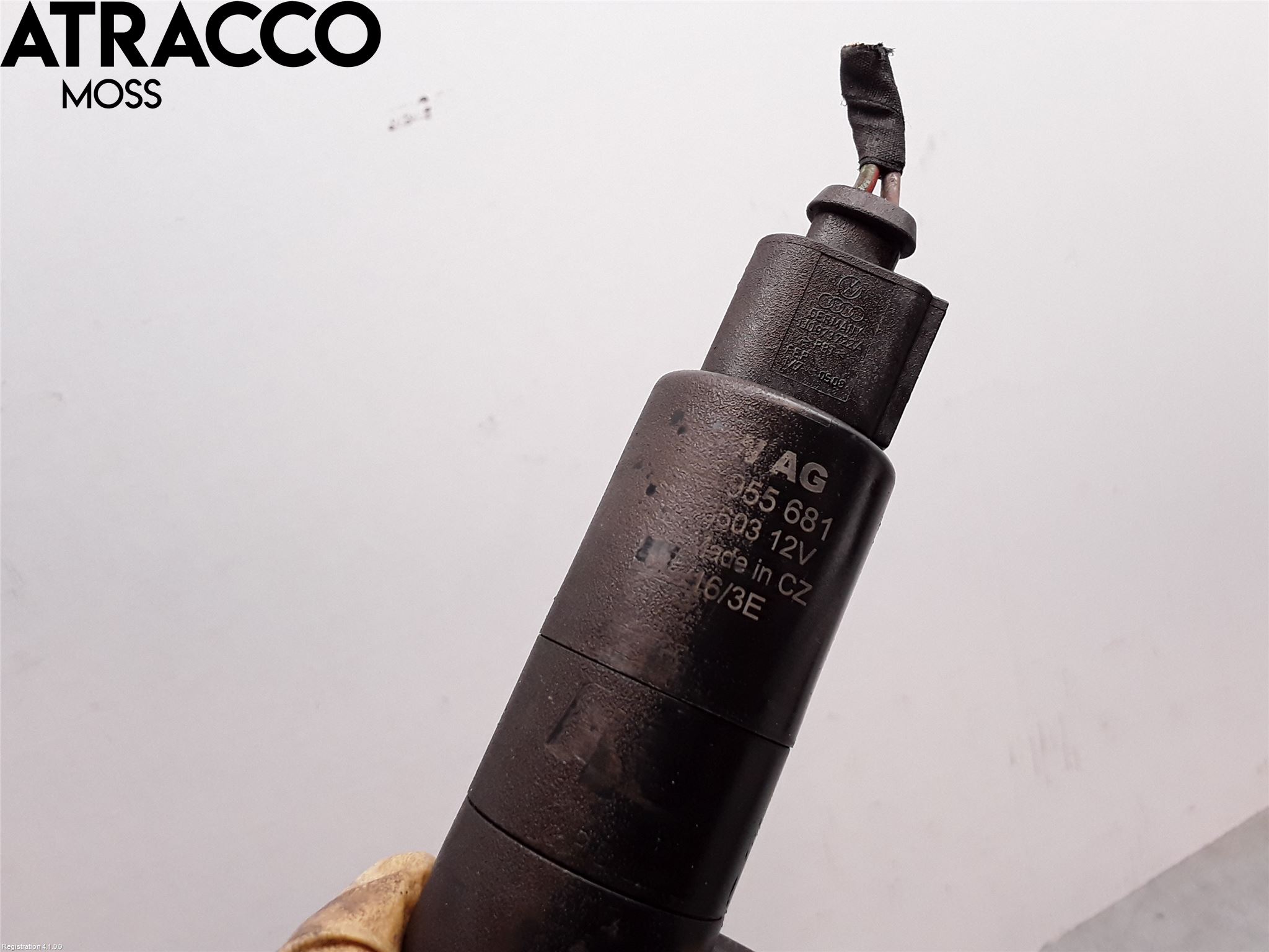 Skoda SUPERB 09-15 Spylerpumpe Frontrute