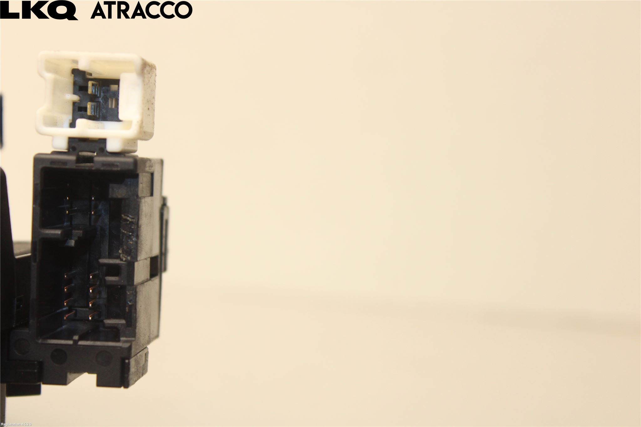 Nissan LEAF 18- Bryter Ratt Kombi H Og V