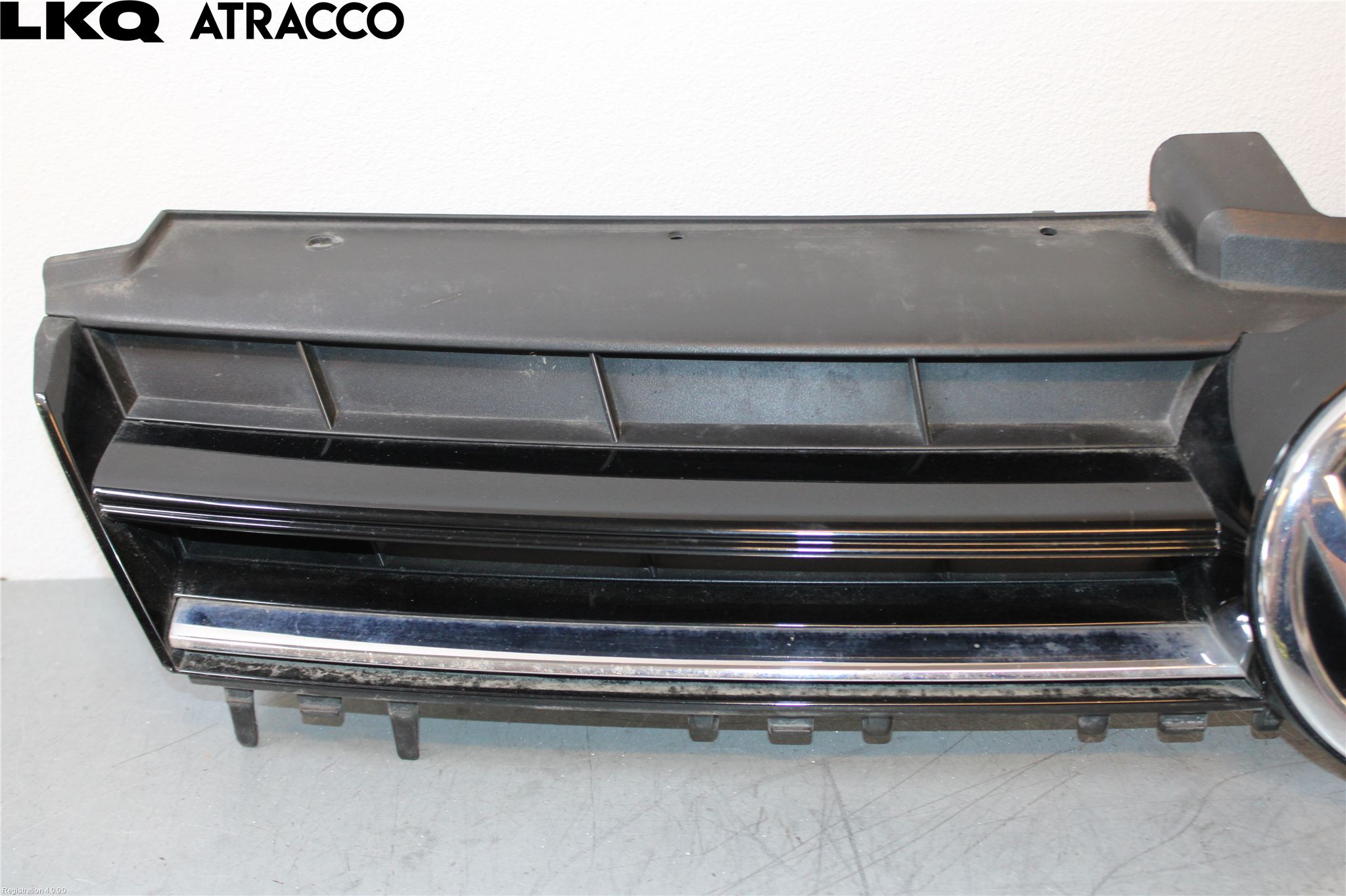 Volkswagen VW GOLF / E-GOLF VII 13-20 Grill Komplett