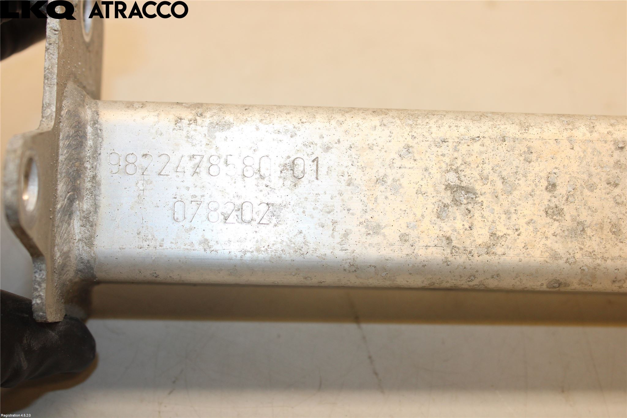 Peugeot 2008/E-2008 20- Støtfanger Foran Feste