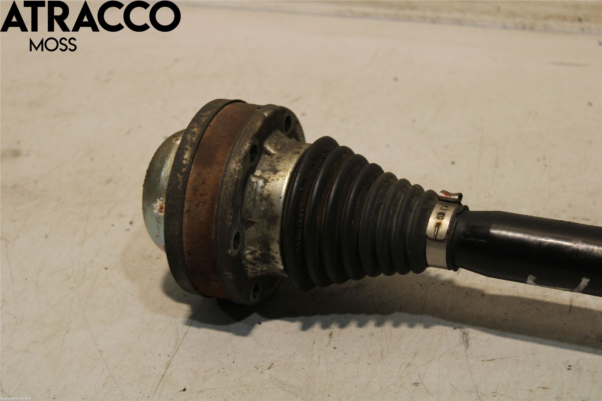 Audi Q5 09-16 Drivaksel Bak Kompl Høyre