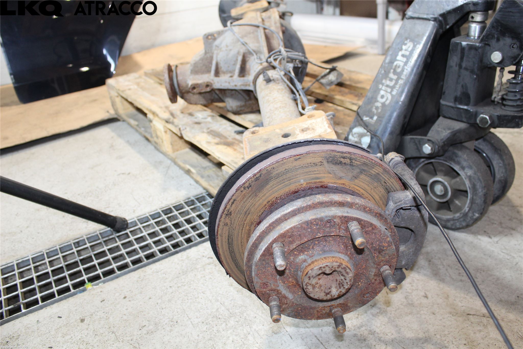 Ford TRANSIT    06-13 Bakaksel Feste Travers-Ramme