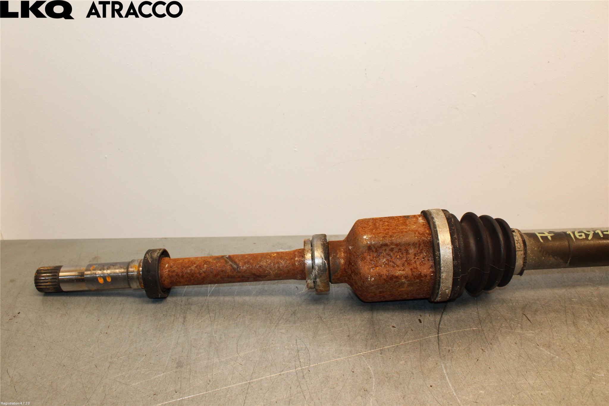 Peugeot 2008/E-2008 20- Drivaksel Foran Kompl Høyre