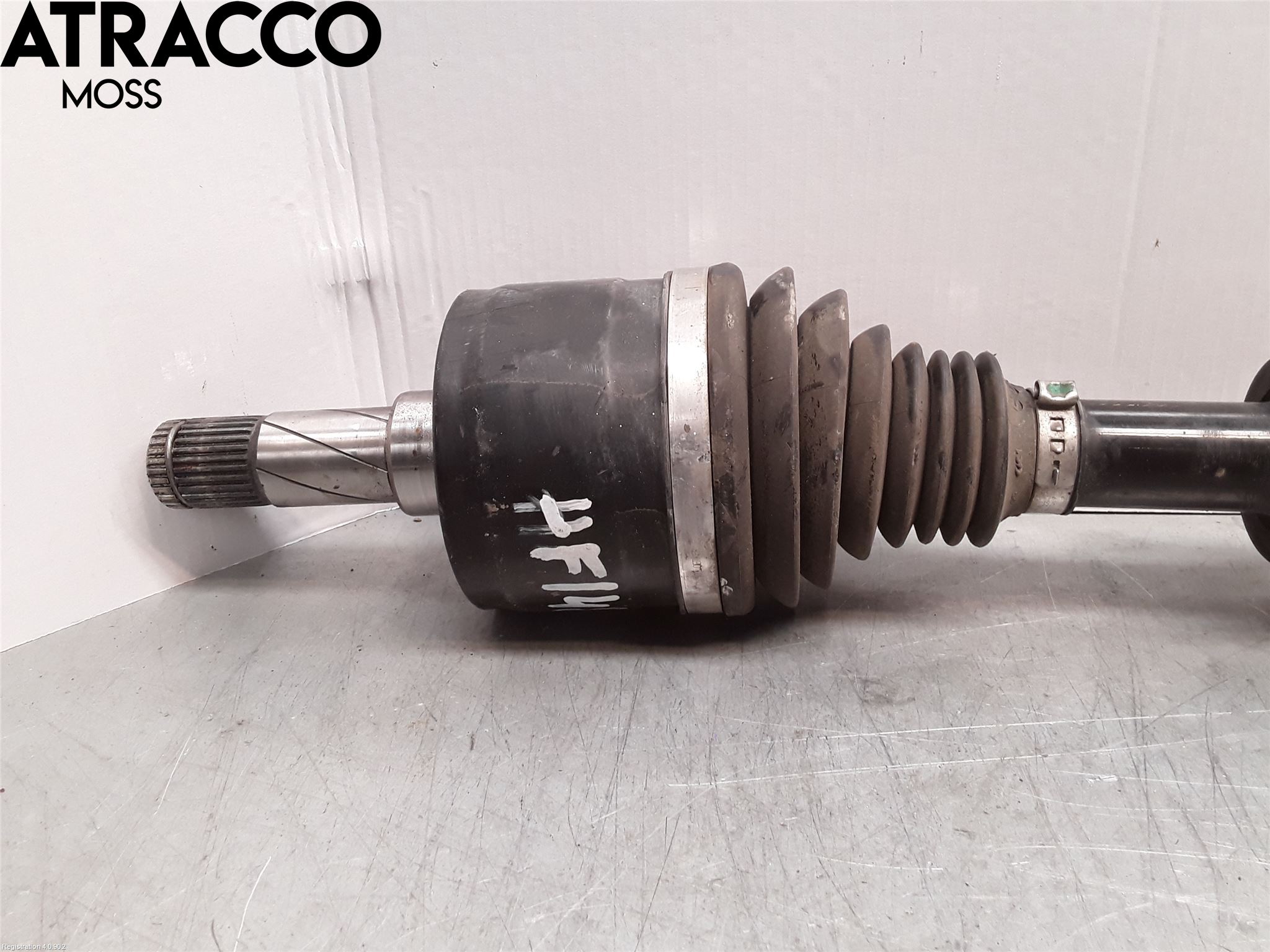 Jaguar I-PACE 18- Drivaksel Foran Kompl Høyre