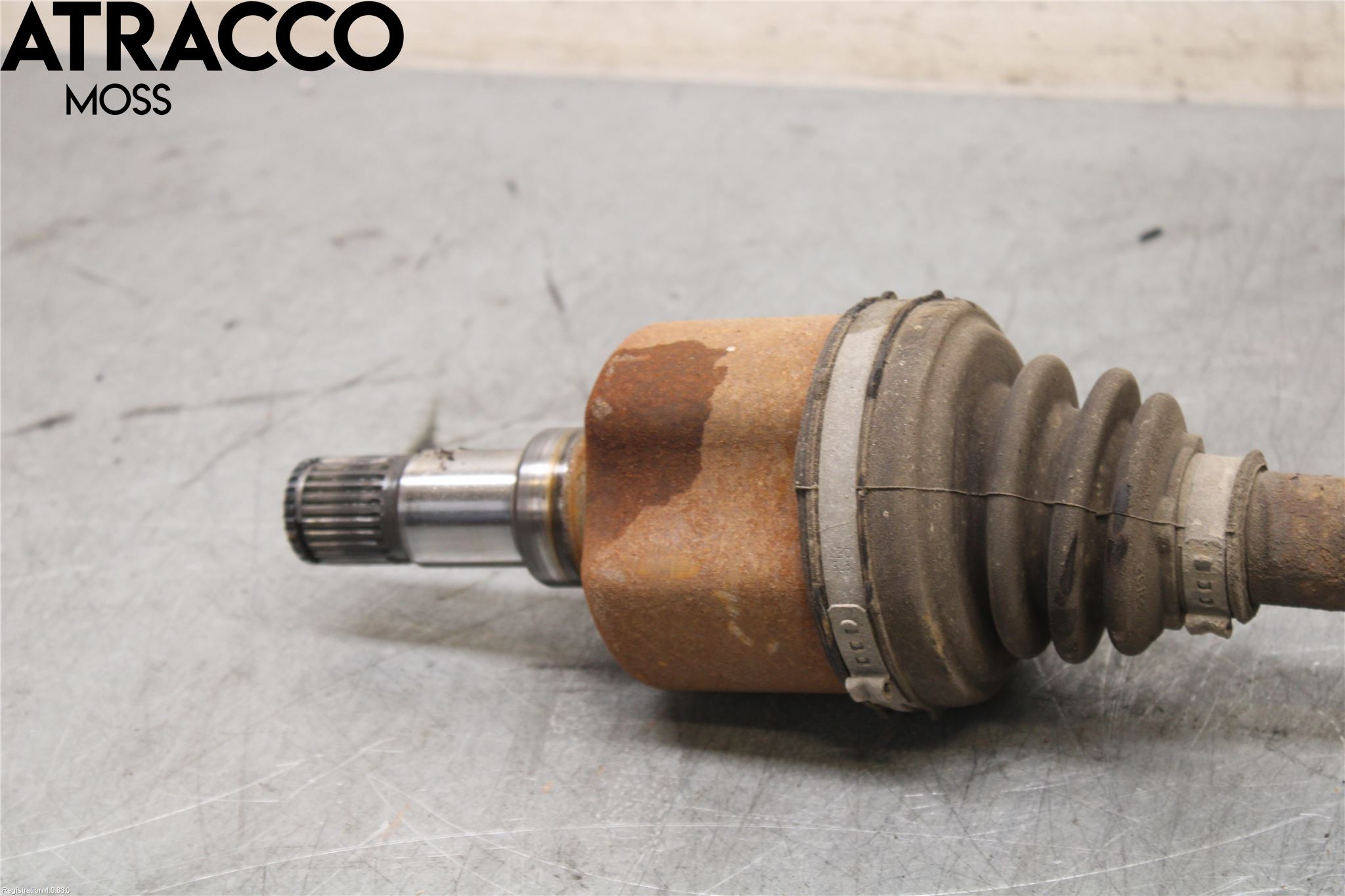 Volvo V60 11-13 Drivaksel Foran Kompl Venstre