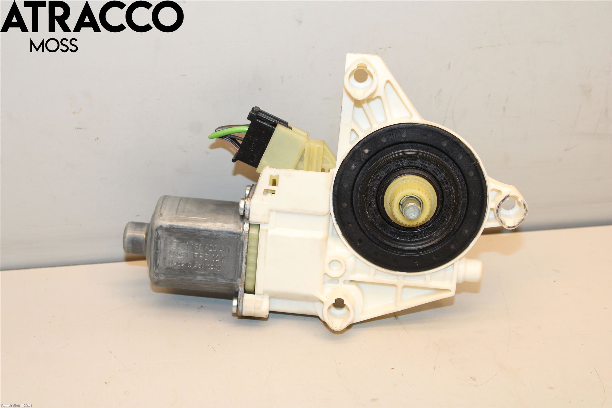 Mercedes-Benz MB C-KLASS (W204) 07-15 Vindusheismotor