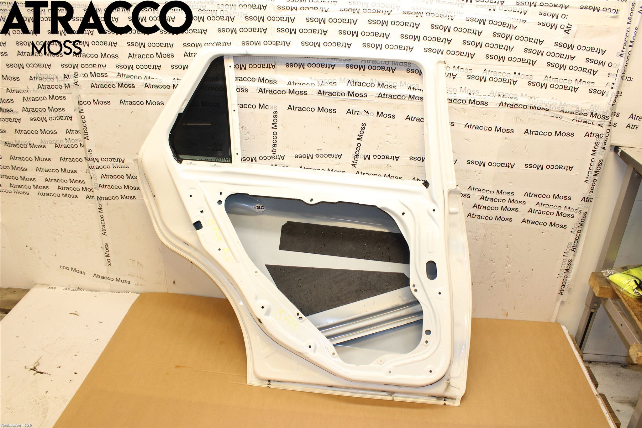 Mercedes-Benz MB E-KLASS (W212) 09-16 Dør 4D Bak Venstre