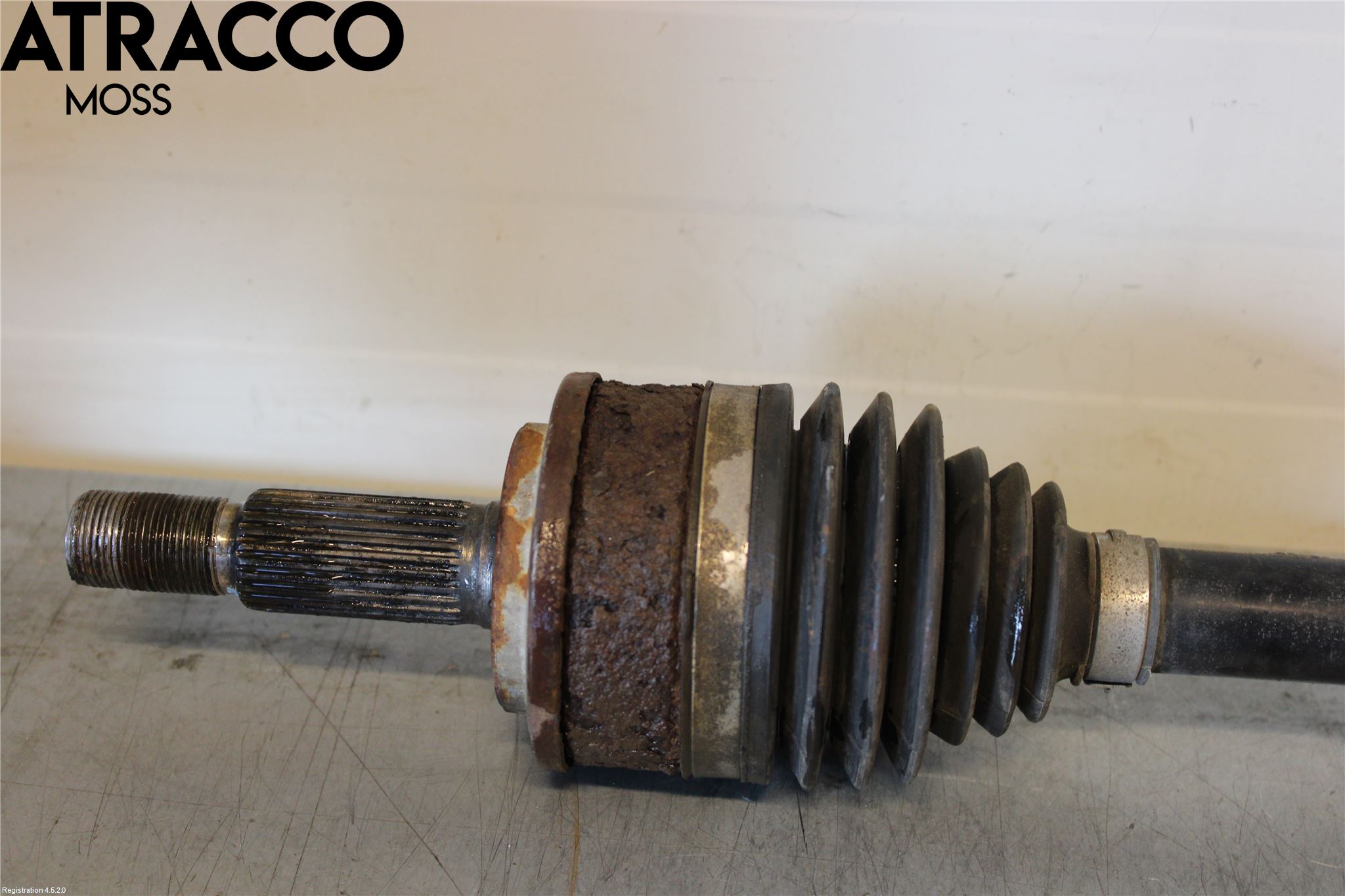 Toyota AURIS 13-19 Drivaksel Foran Kompl Høyre