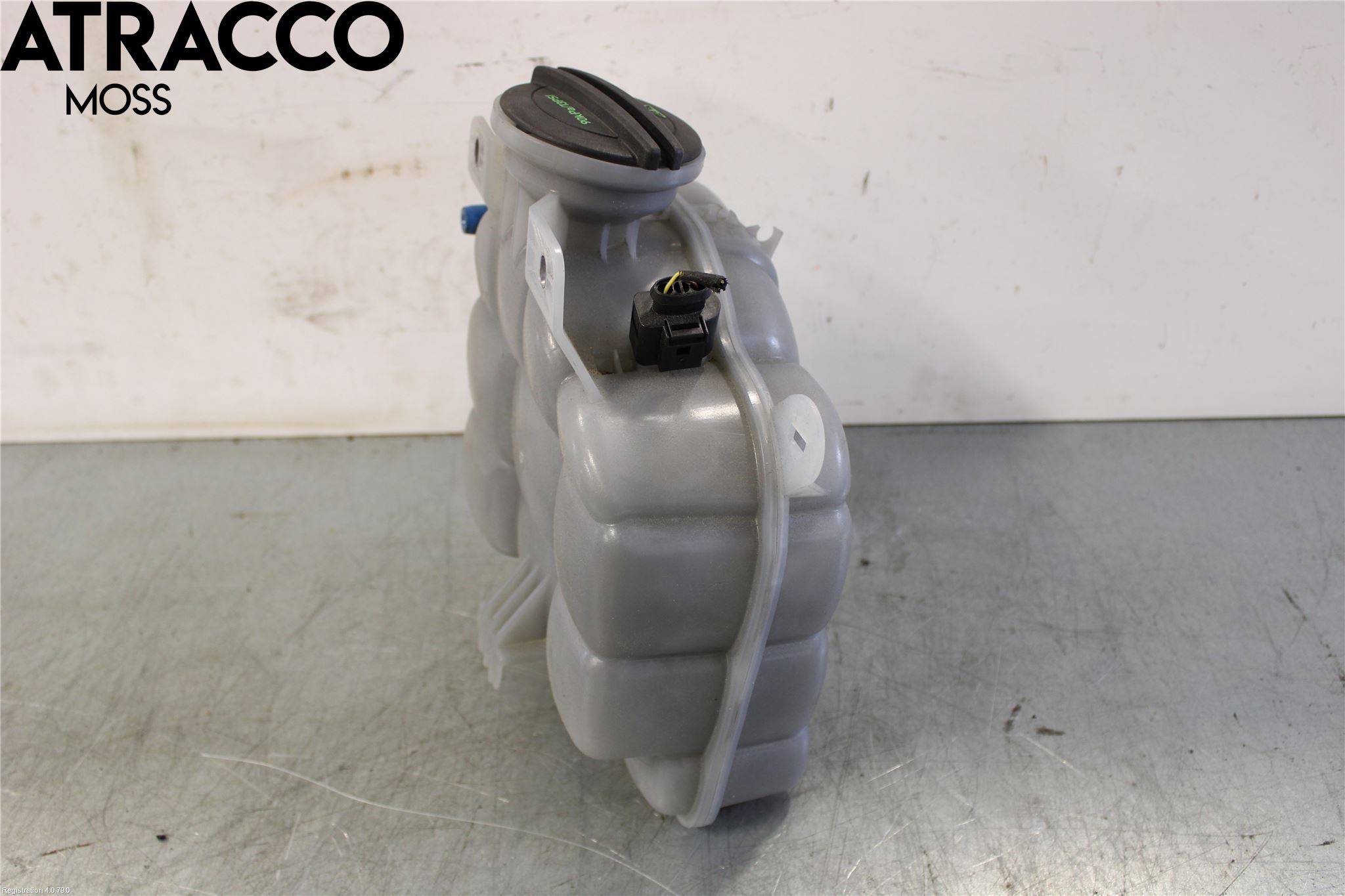 Porsche TAYCAN 20- Ekspansjonstank