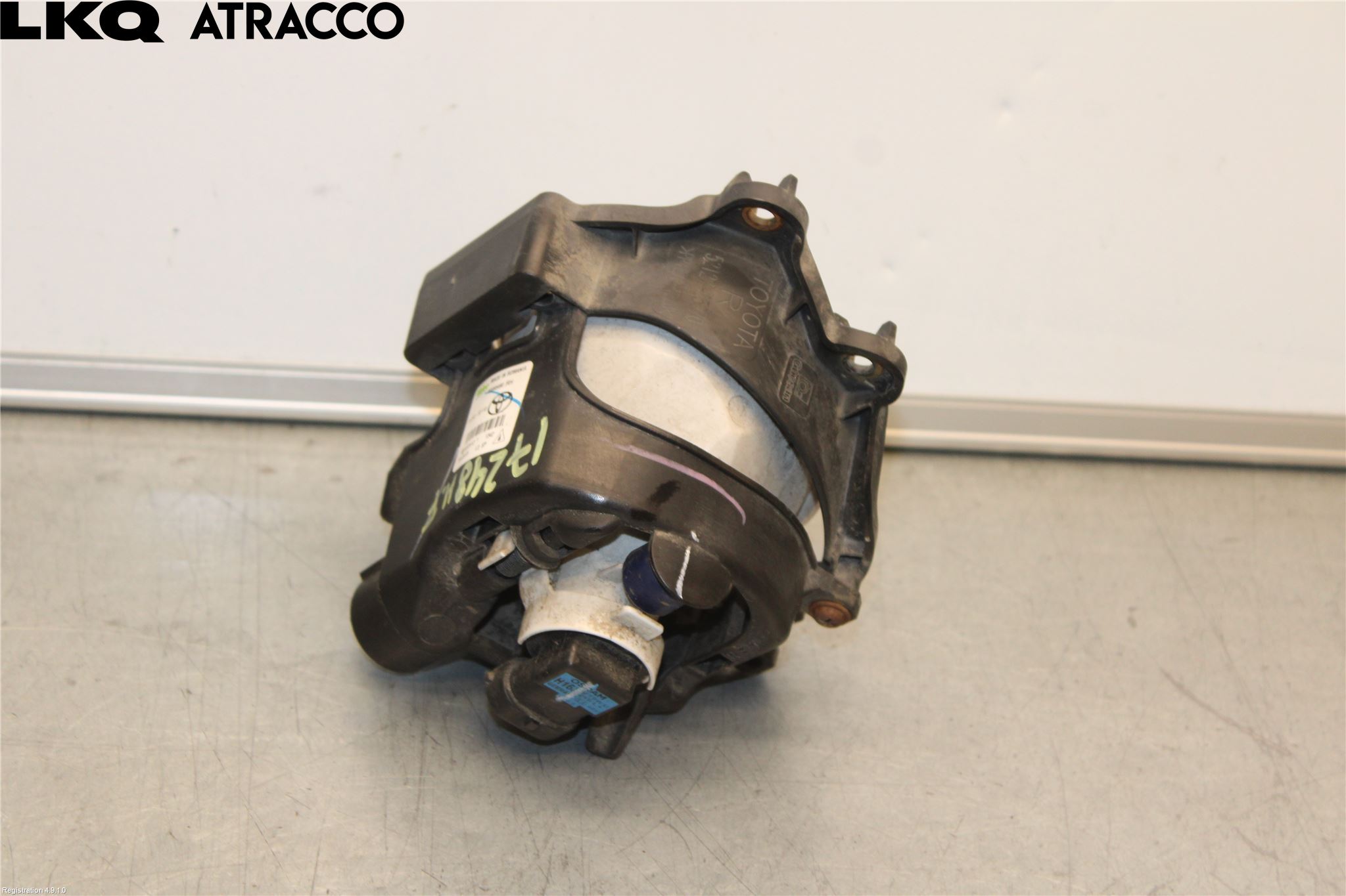 Toyota AVENSIS 09-15 Frontlykt-Kurve-Tåkelys