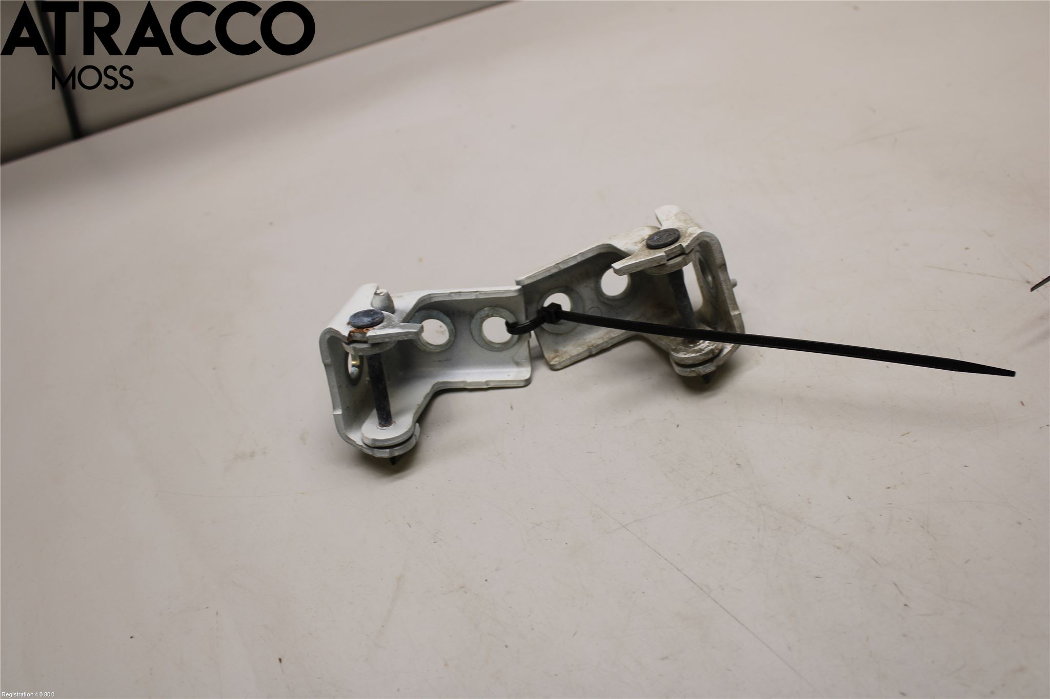 Peugeot 508 19- Dørhengsel