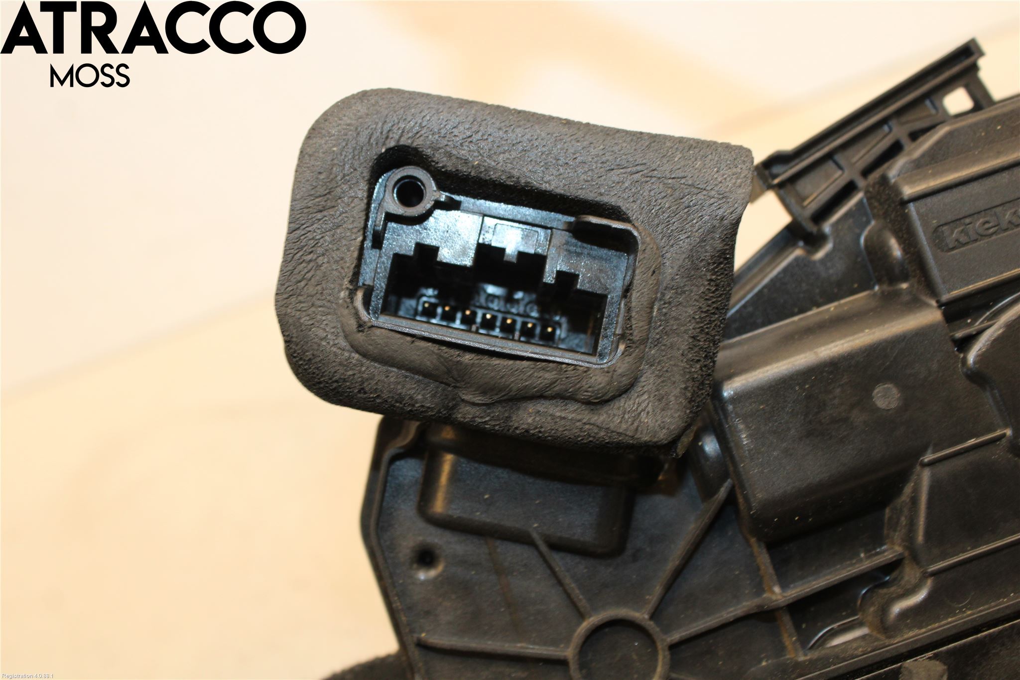 Volkswagen VW GOLF / E-GOLF VII 13-20 Dørlås - Låsekasse