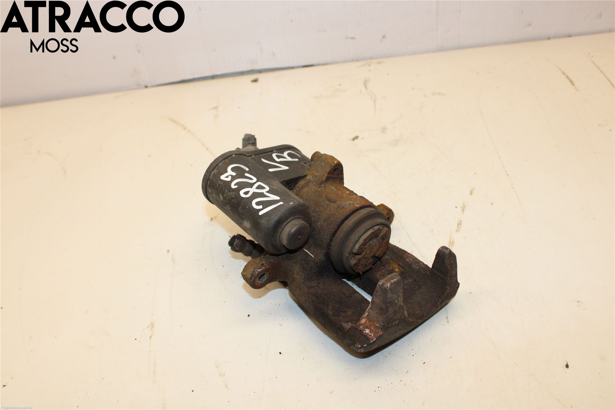 Volkswagen VW PASSAT 11-14 Bremsecaliper Bak Venstre