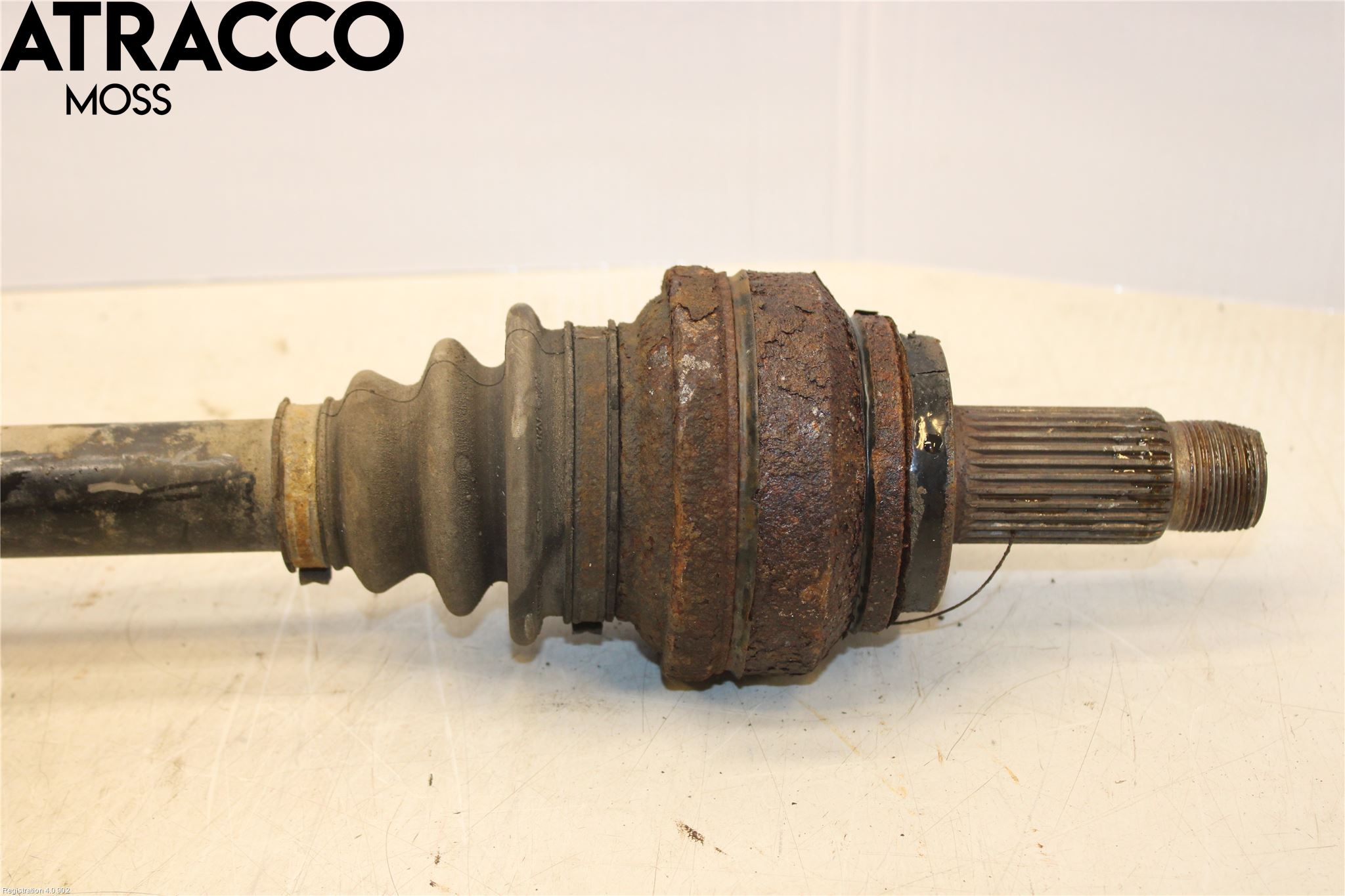 BMW 7 F01/02/03/04 09-15 Drivaksel Bak Kompl Høyre