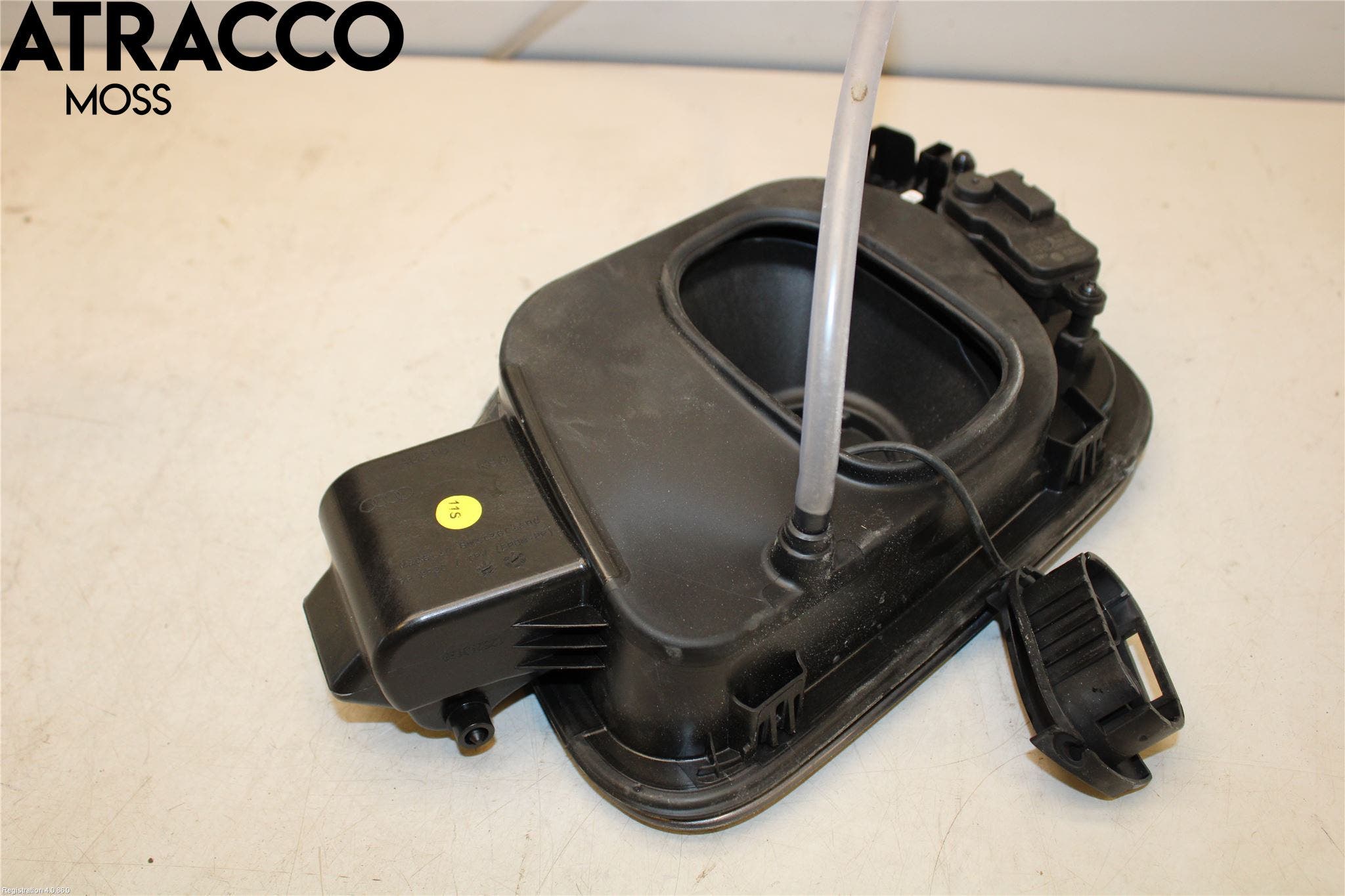 Audi Q4 E-TRON FZ 22- Drivstoff Tanklokk