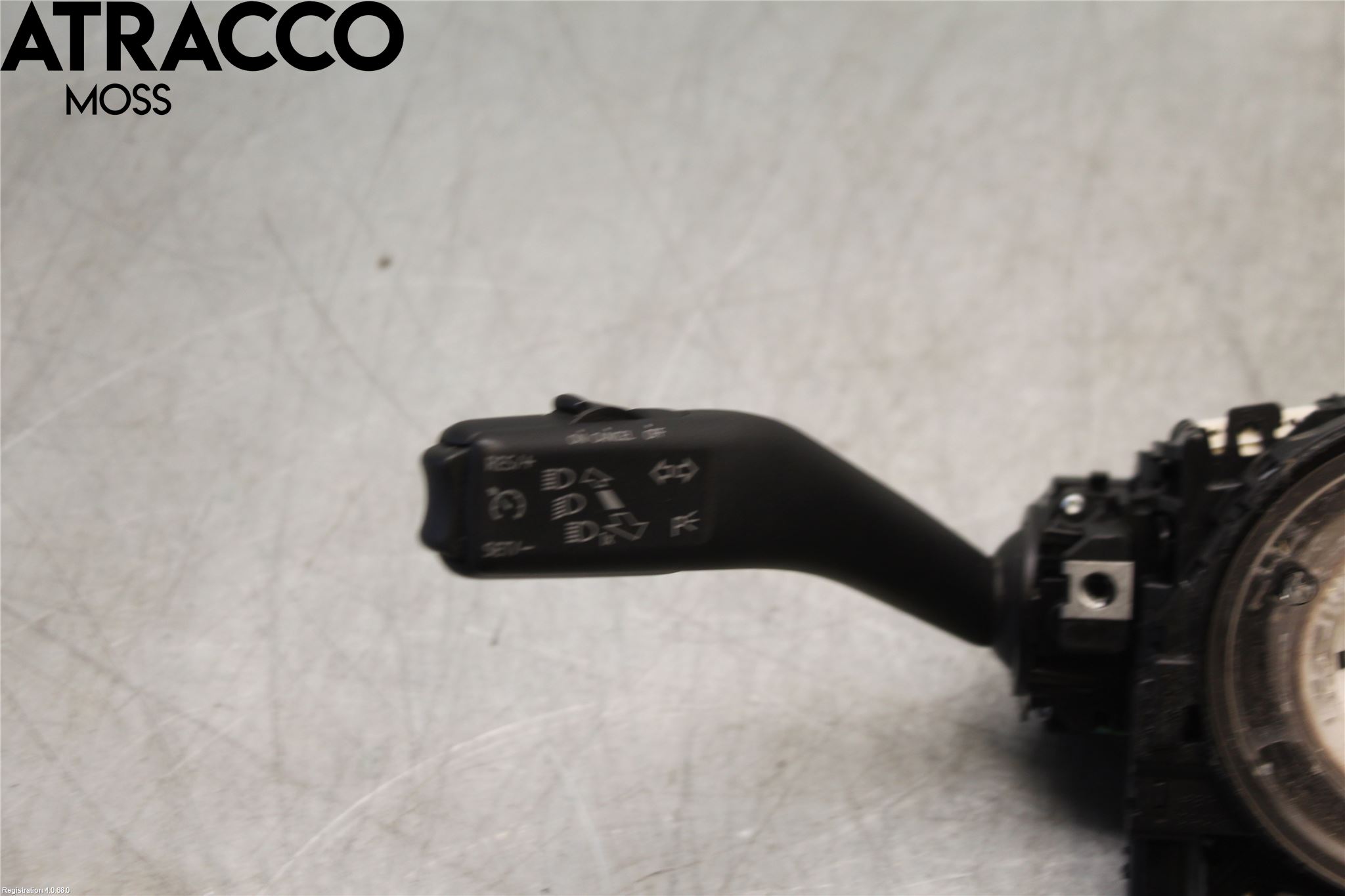 Volkswagen VW GOLF VI 09-13 Bryter Ratt Kombi H Og V