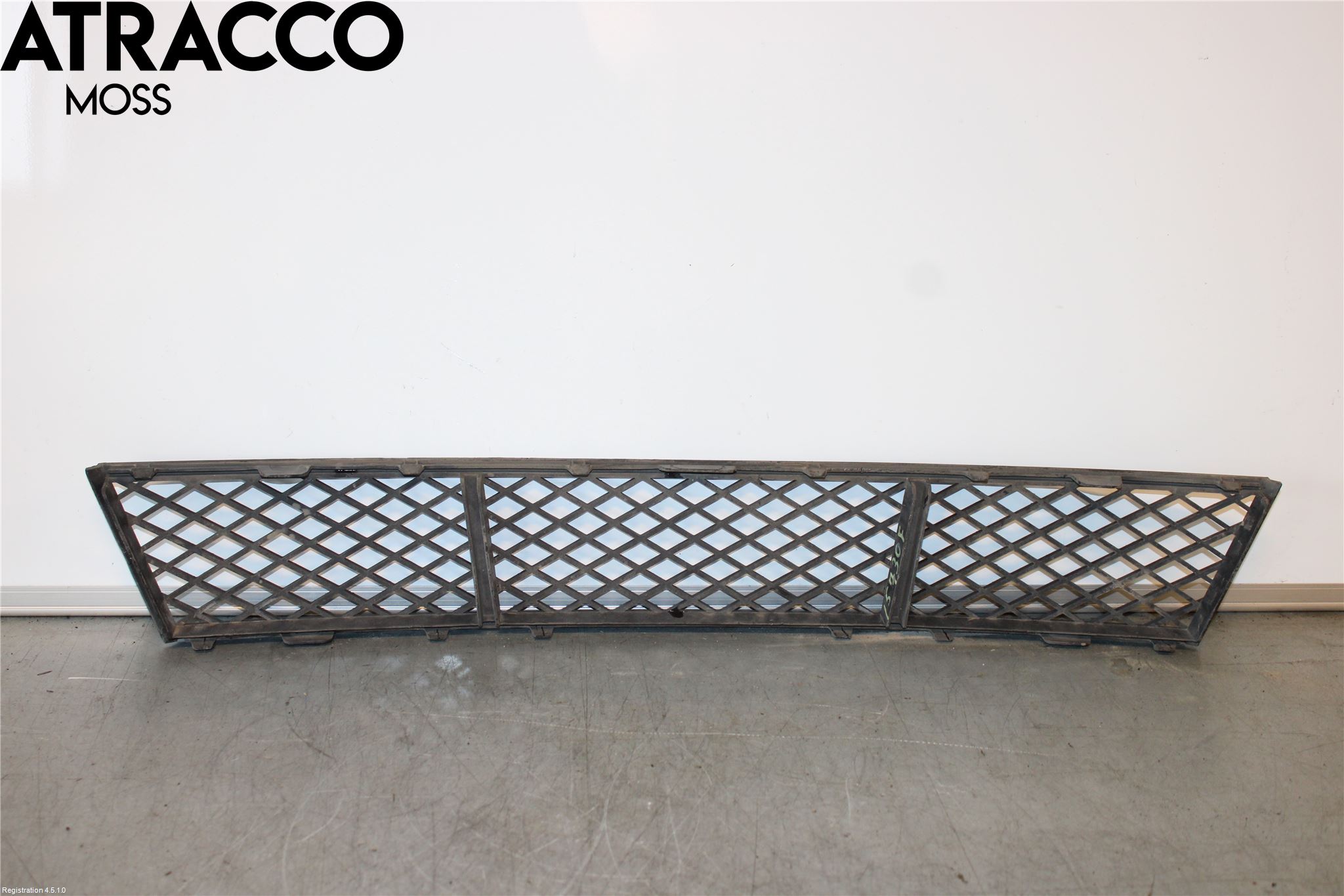 BMW 5 F10/F11/F18 09-17 Grilldel Midt