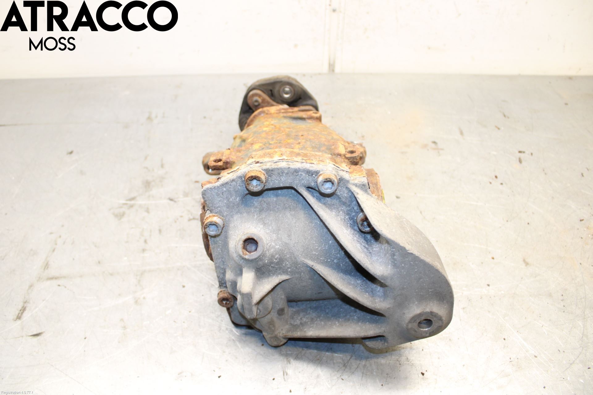 BMW 1 F20/F21 11-19 Bakaksel Kardang Bak -Diff