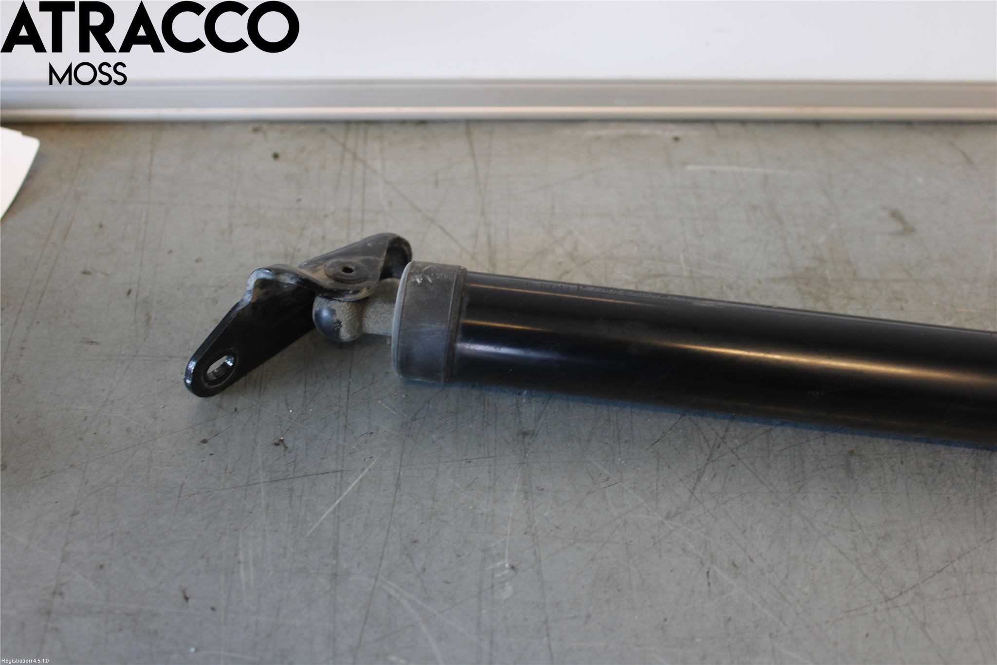 Toyota RAV4 13-18 Bakluke Demper-Gassfjær