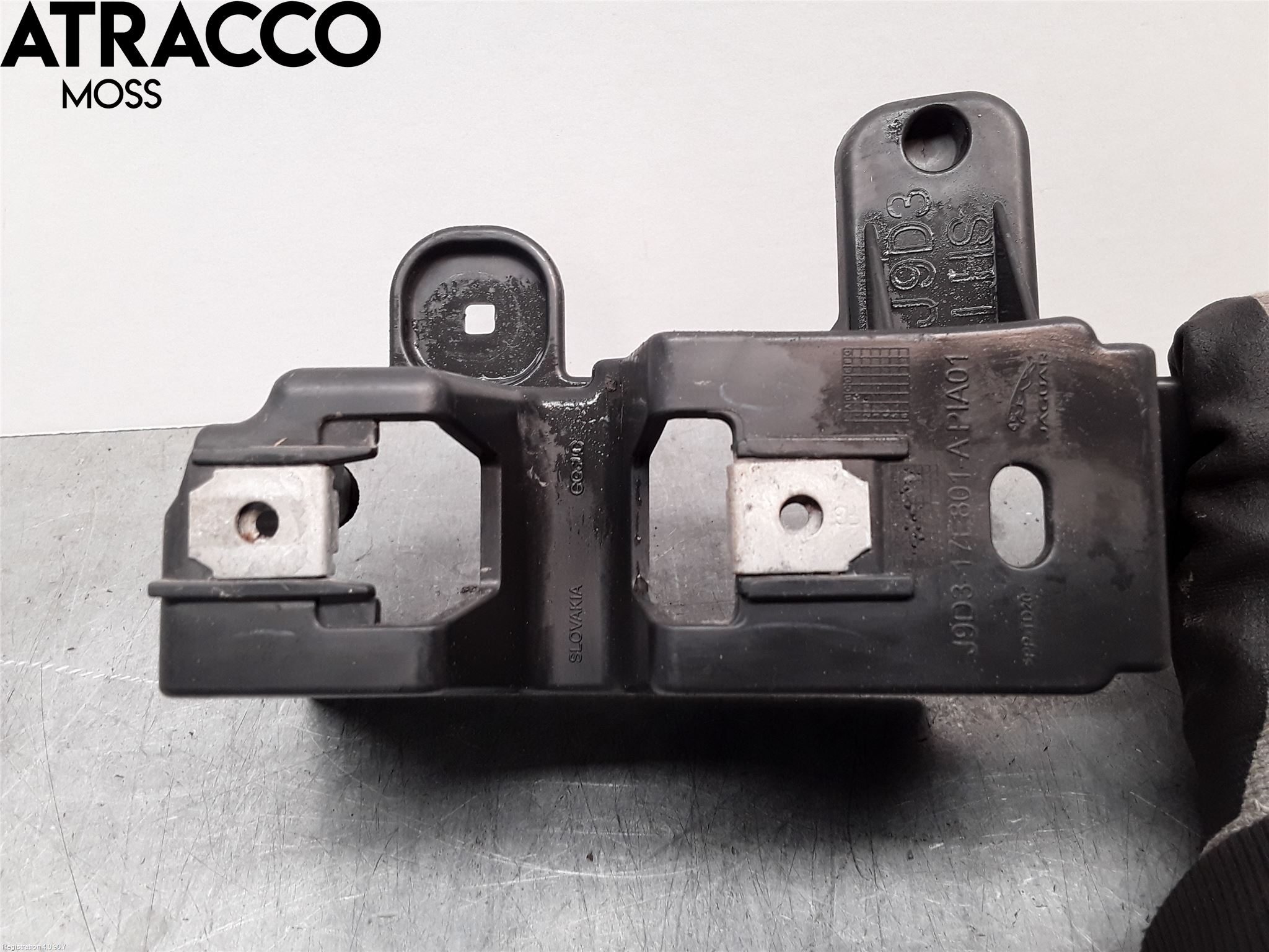 Jaguar I-PACE 18- Støtfanger Bak Hjørne Venstre