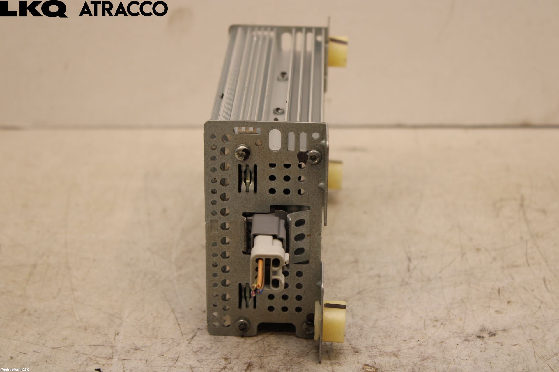 Ford MUSTANG V 05-14 Stereo Forsterker