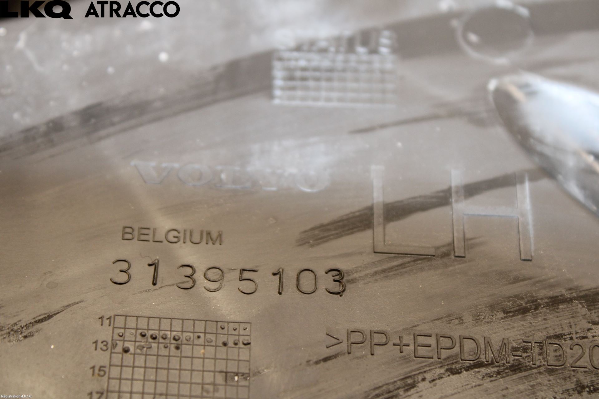 Volvo V40 12-19 Støtfanger Bak Feste