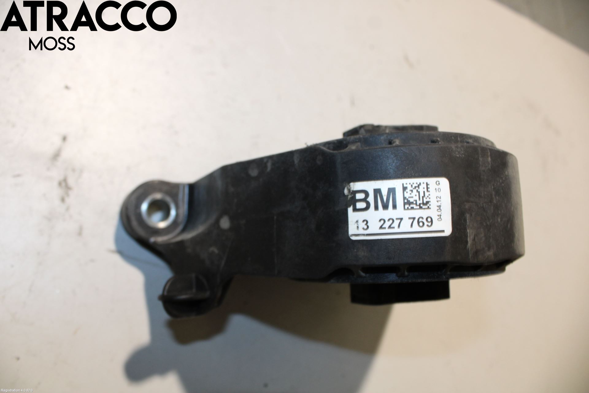 Opel INSIGNIA 09-16 Motor Feste Gummi