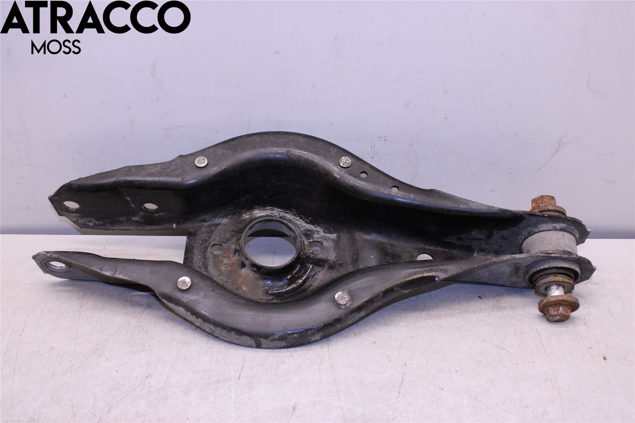 BMW 3 F30/F31/F80 12-19 Bærearm Bak Høyre