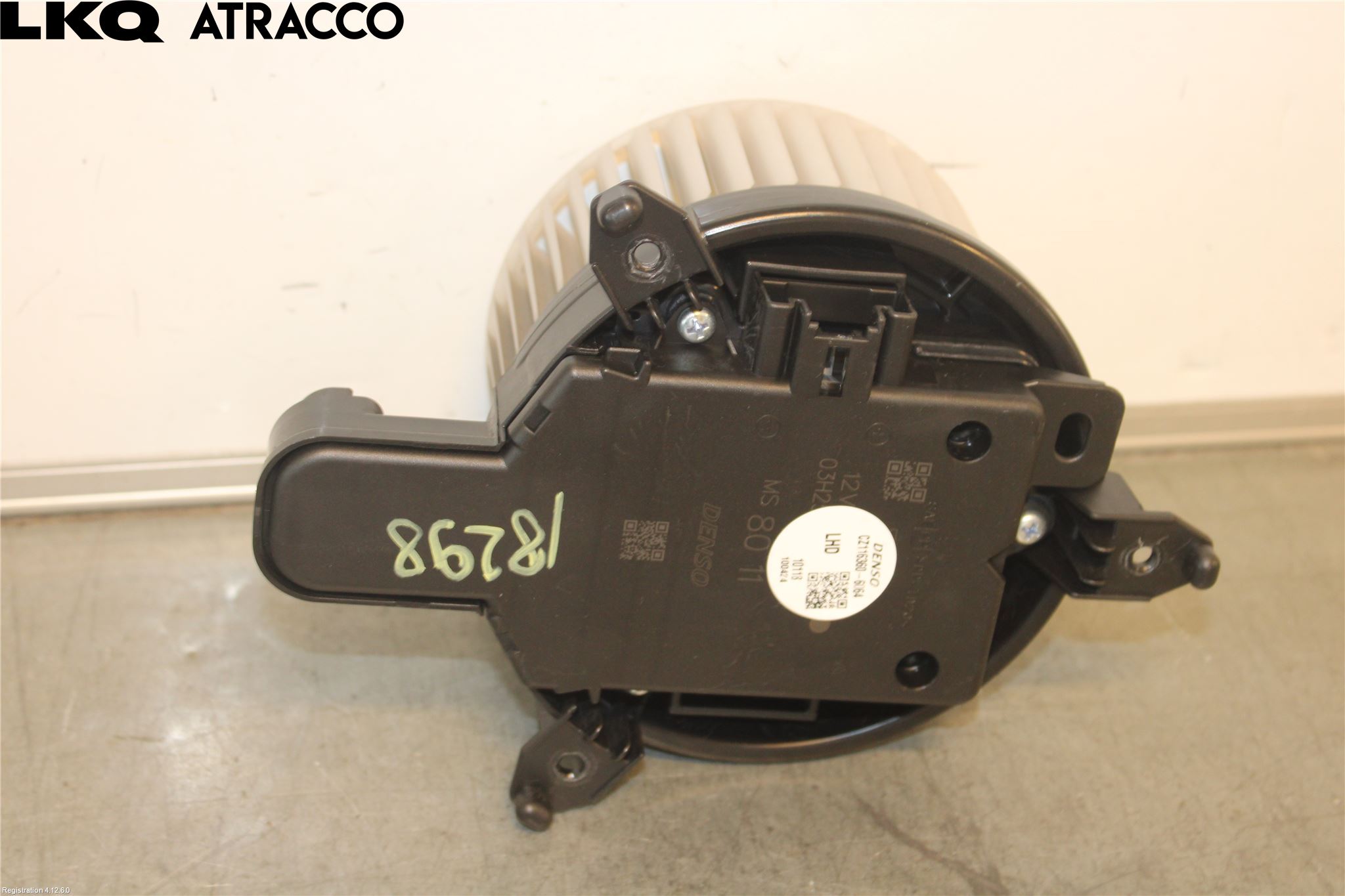 Toyota YARIS XP21 20- Varmeapparat Viftemotor