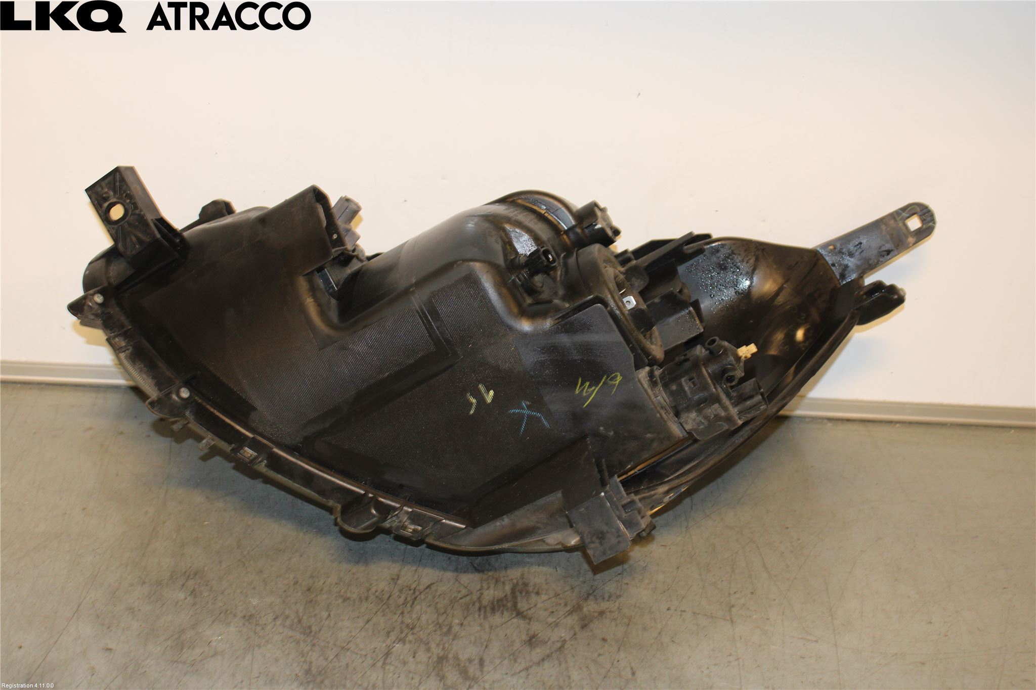 Mitsubishi SPACE STAR 13- Frontlykt Høyre