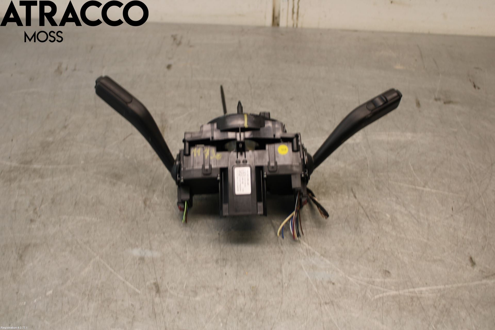 Volkswagen VW UP! / E-UP! Bryter Ratt Kombi H Og V