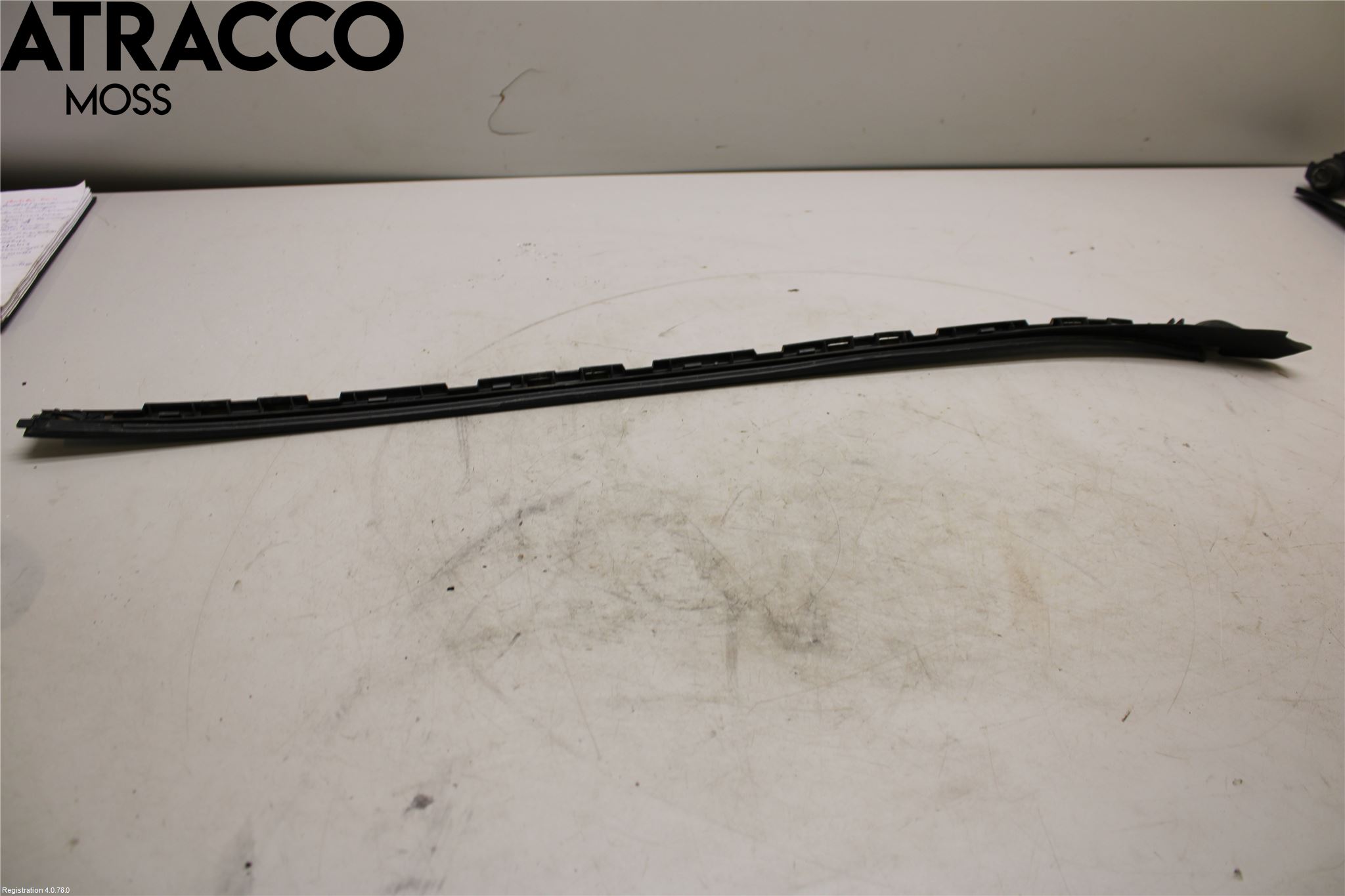 Mercedes-Benz MB E-KLASS (W212) 09-16 List Høyre Side