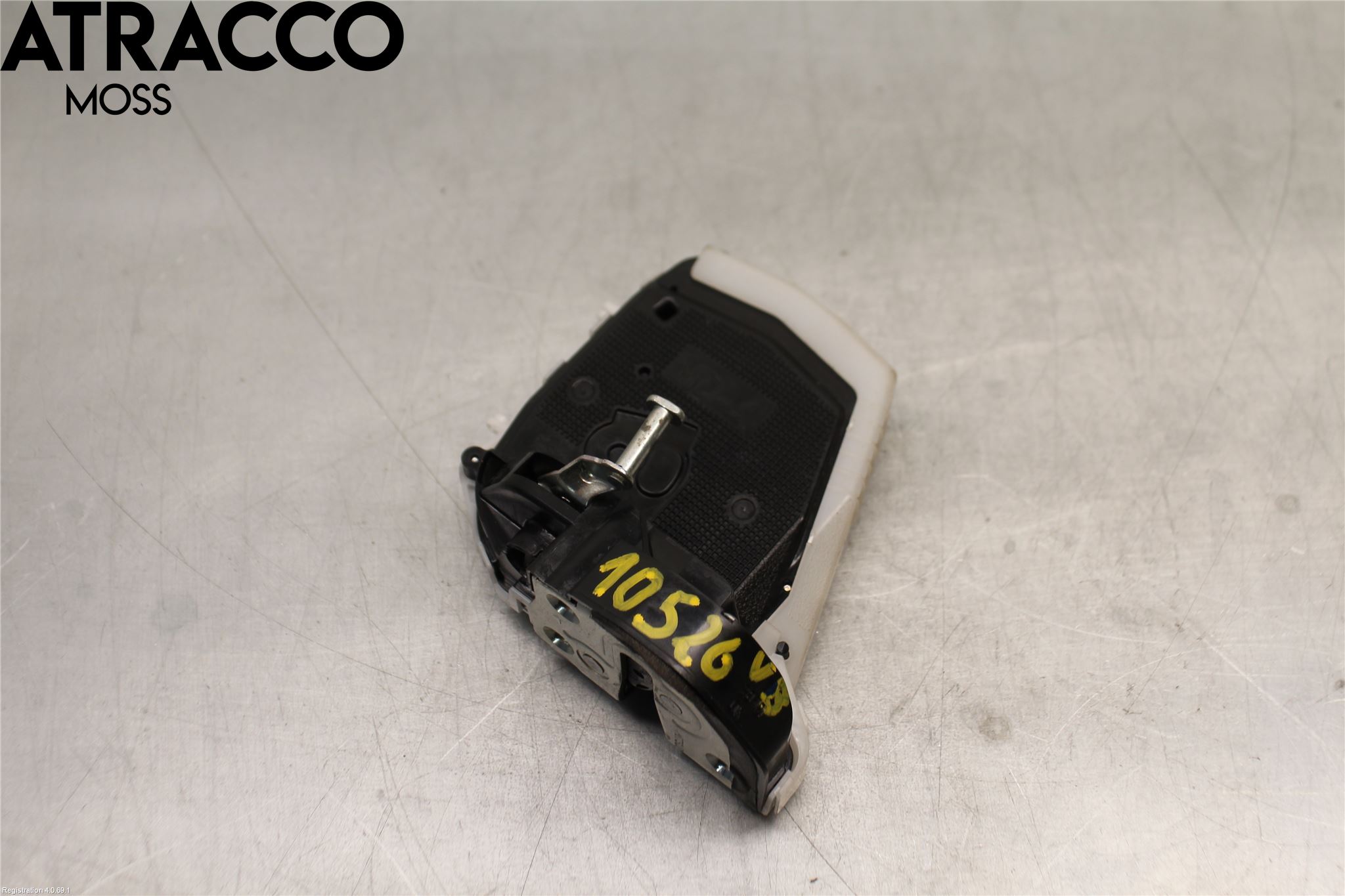 Toyota YARIS XP130 12-14 Dørlås - Låsekasse