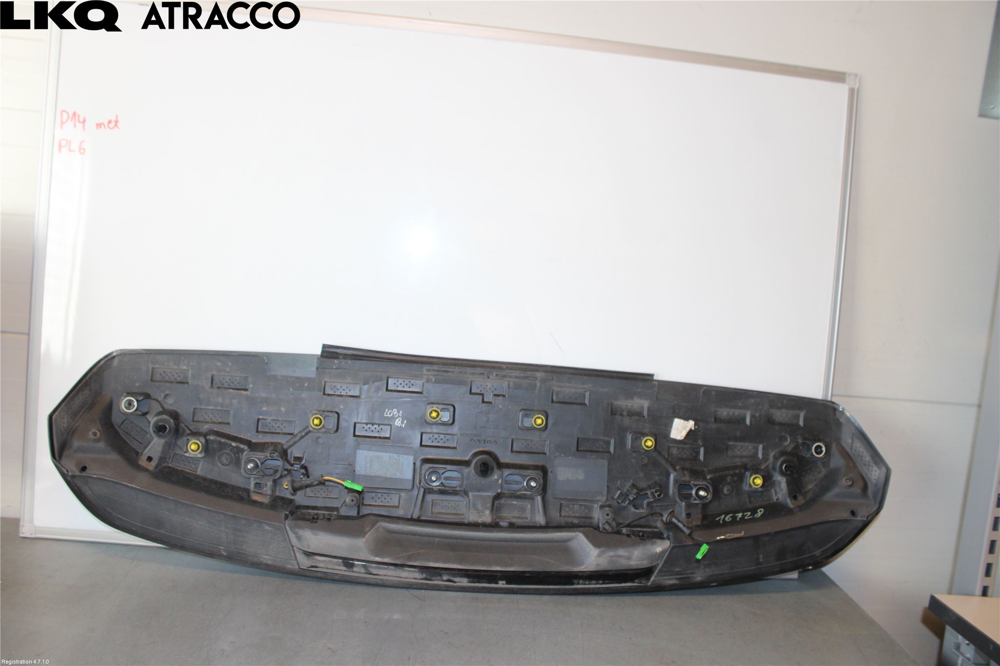 Volvo V60 19- Spoiler Bakluke